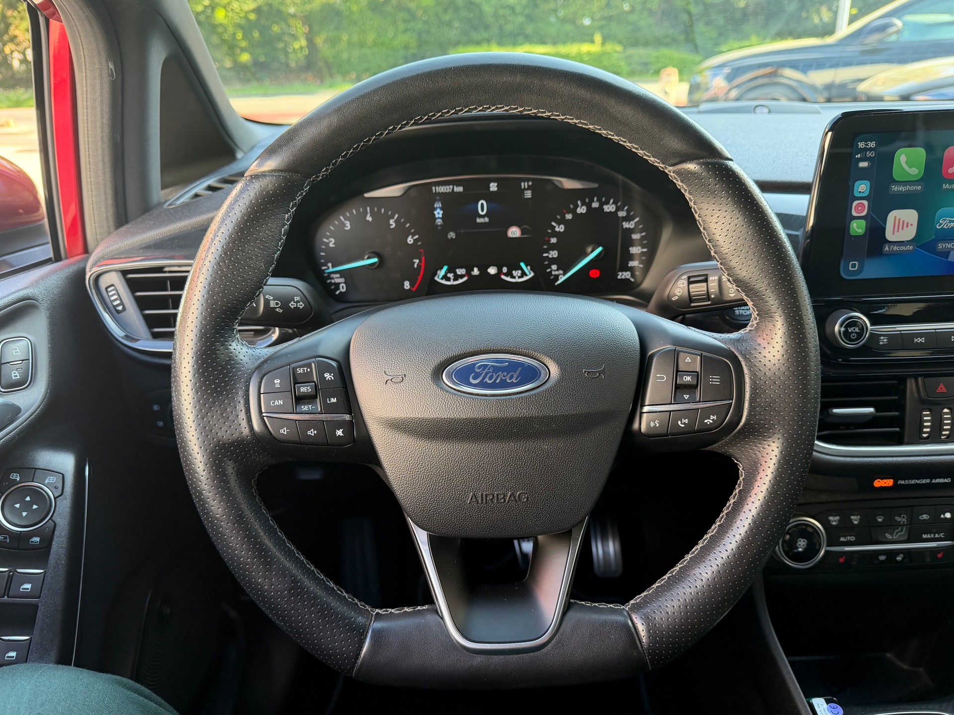 FORD Fiesta 1.0 SCTi ST Line-image-13