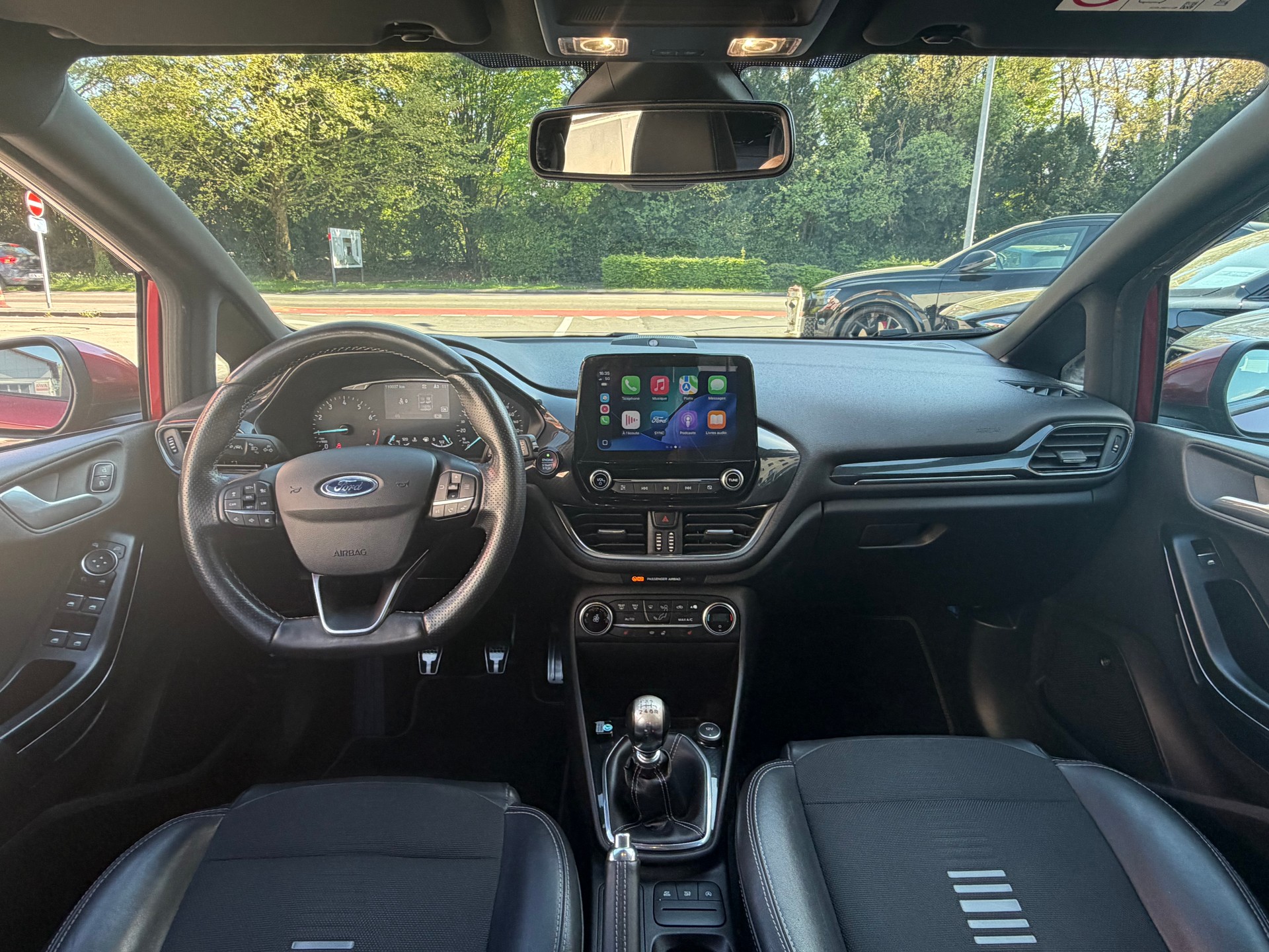 FORD Fiesta 1.0 SCTi ST Line-image-14