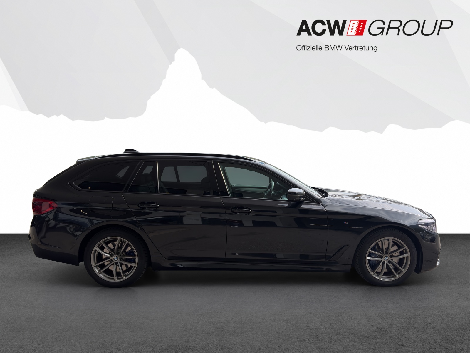 BMW 540i xDrive Touring-image-5