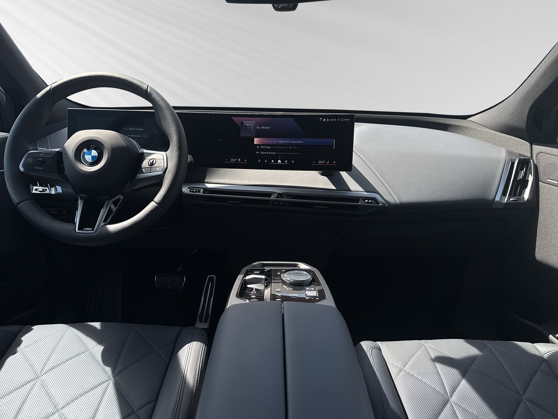 BMW iX xDrive45 M Sport-image-6