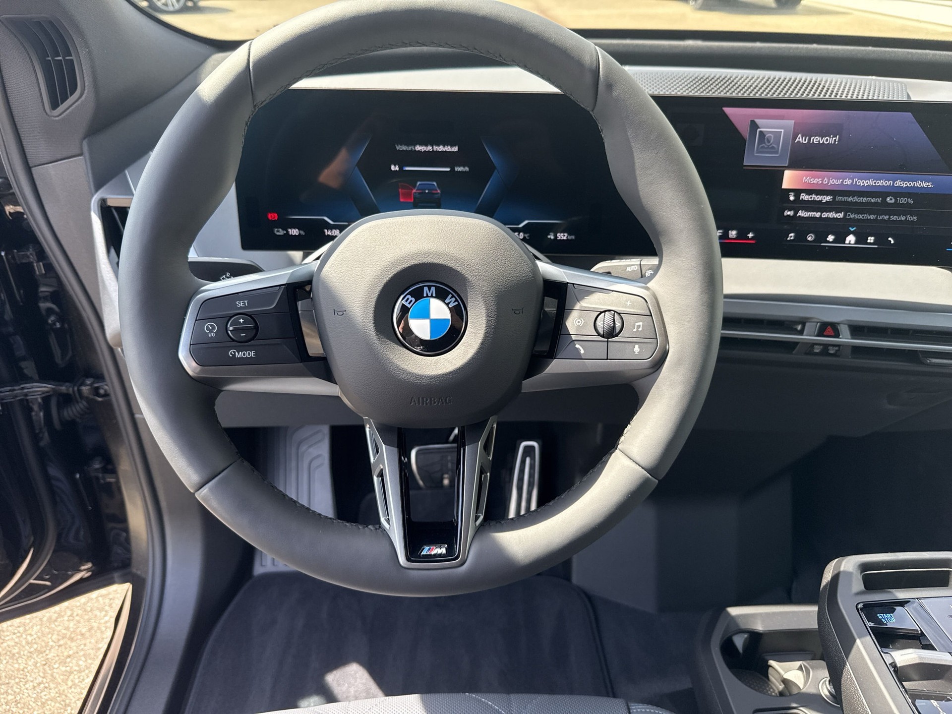 BMW iX xDrive45 M Sport-image-12