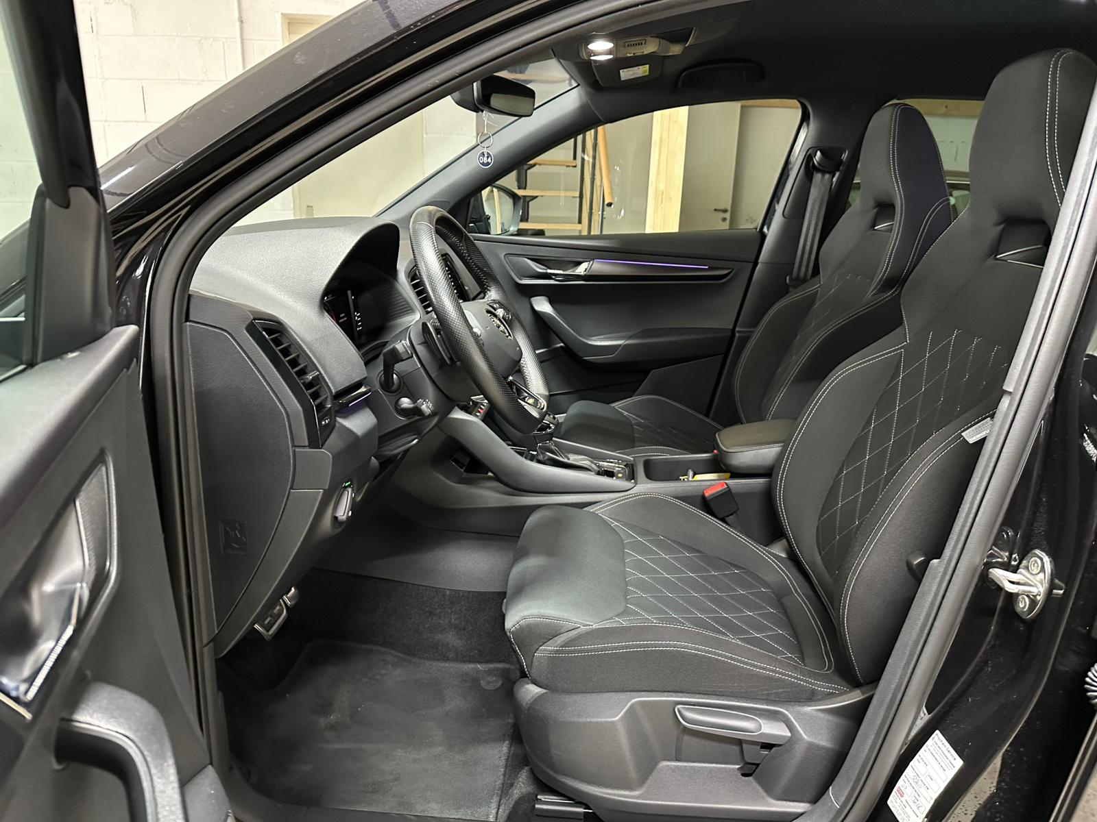 SKODA Karoq 1.5 TSI ACT SportLine DSG-image-9