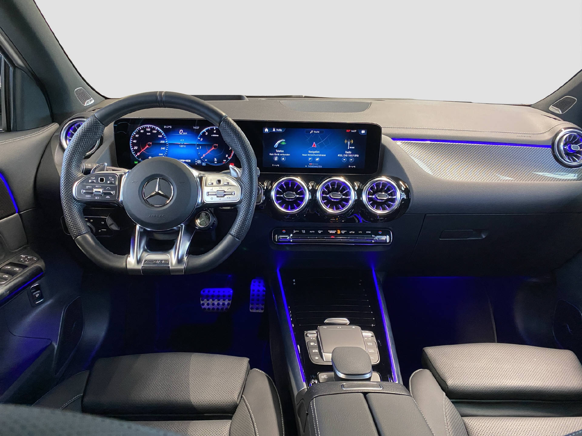 MERCEDES-BENZ GLA 35 AMG 4MATIC-image-8