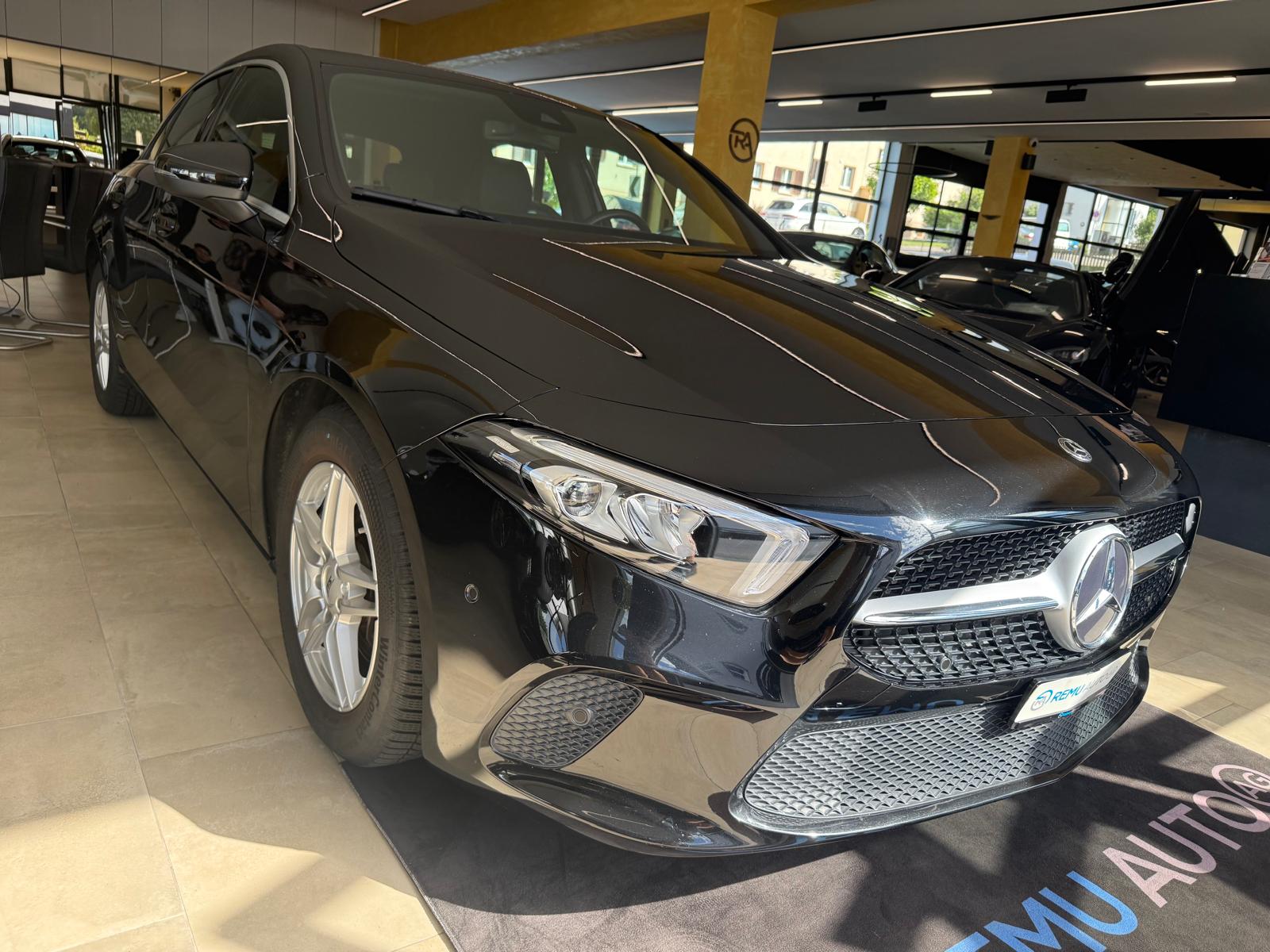 MERCEDES-BENZ A 200 Progressive 7G-DCT-image-0
