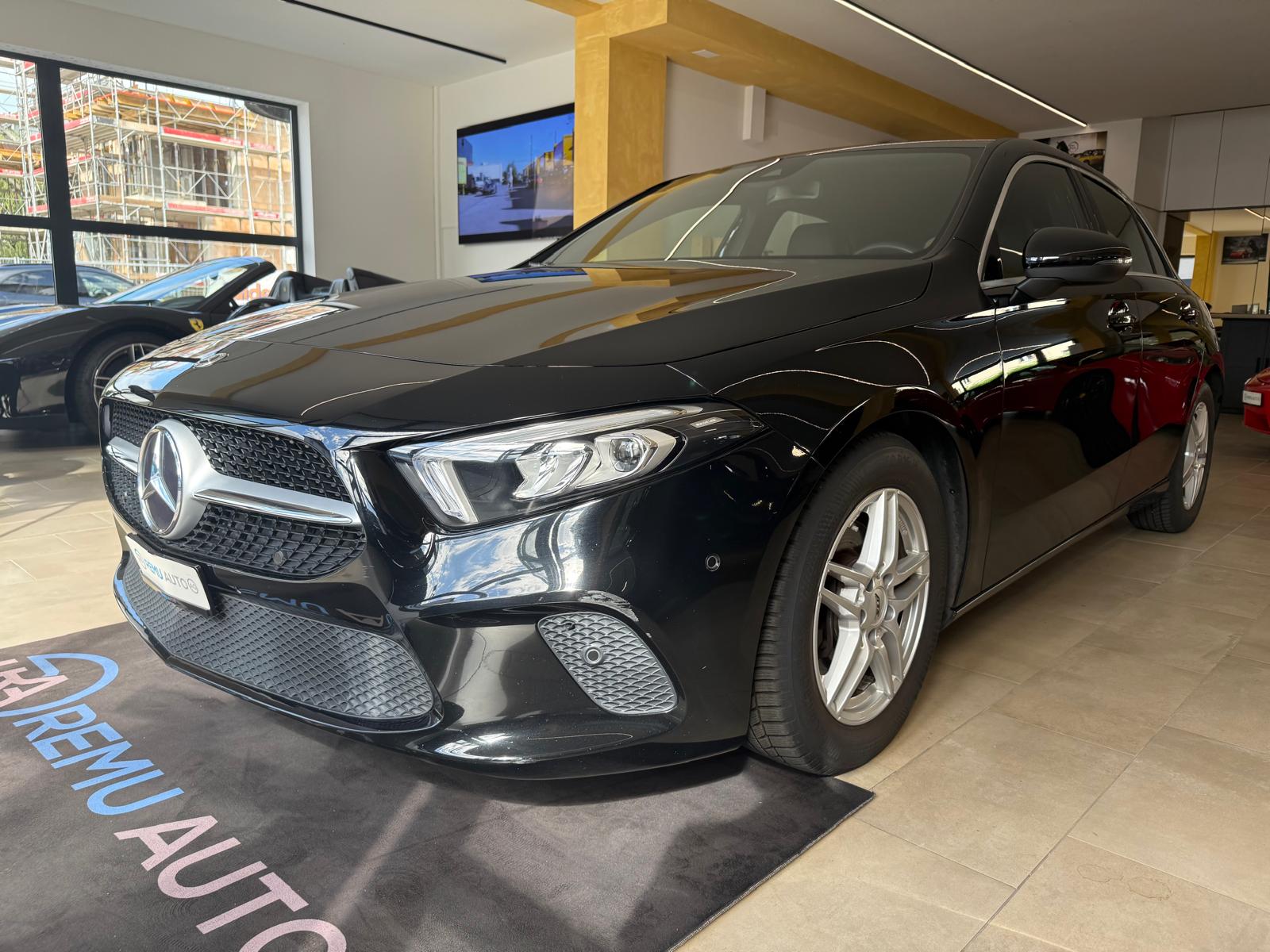 MERCEDES-BENZ A 200 Progressive 7G-DCT-image-8