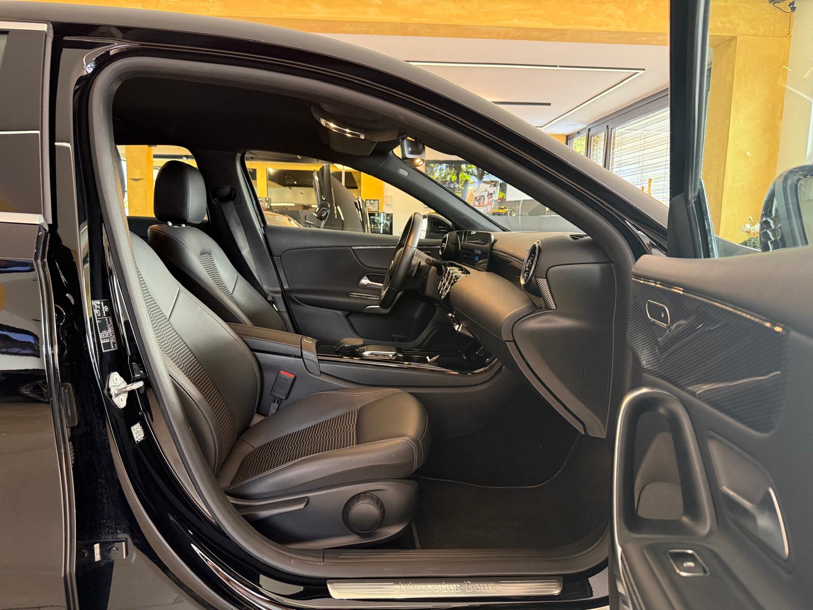 MERCEDES-BENZ A 200 Progressive 7G-DCT-image-10