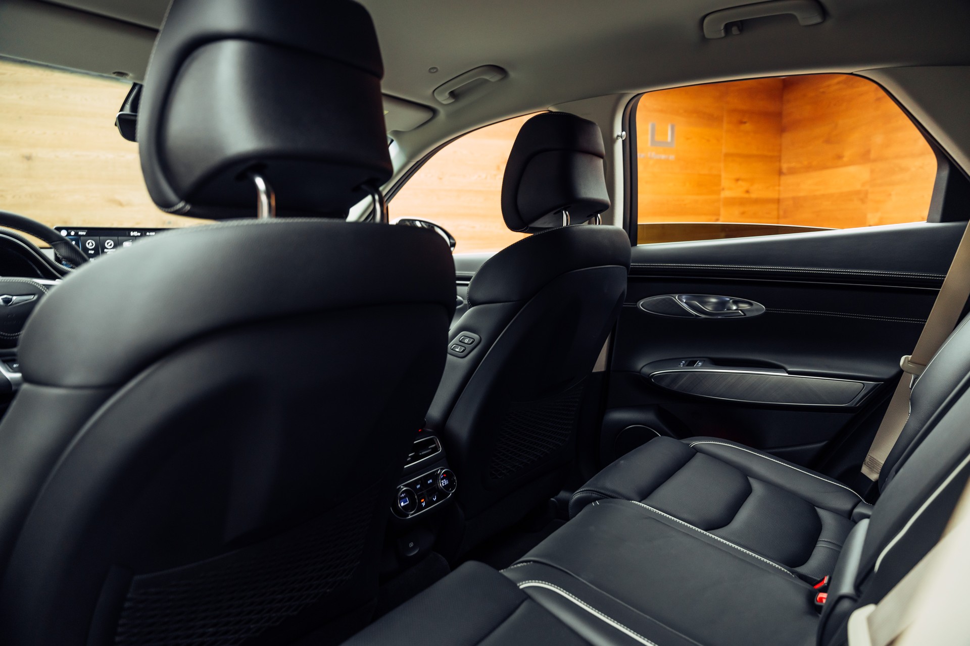 GENESIS GV70 Electrified Sport kWh 77,4 AWD-image-7