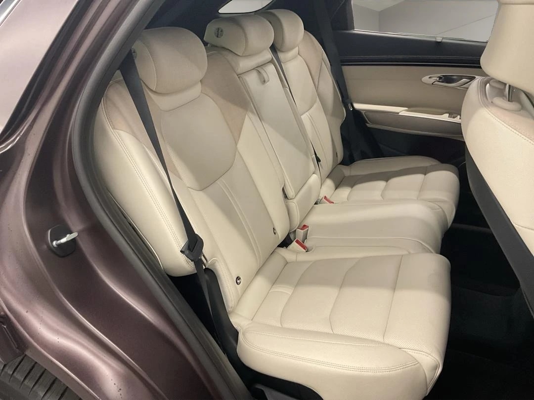 GENESIS GV70 Electrified Sport kWh 77,4 AWD-image-6