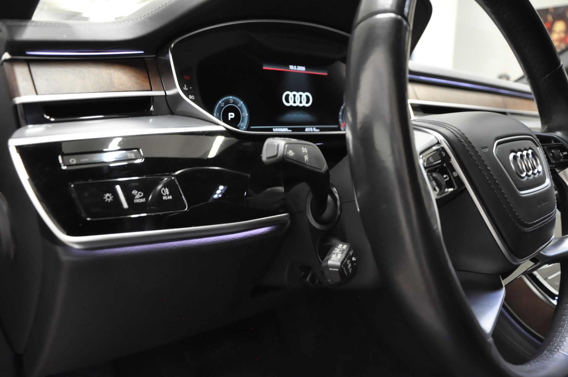 AUDI A8 50 TDI Long quattro tiptronic-image-22