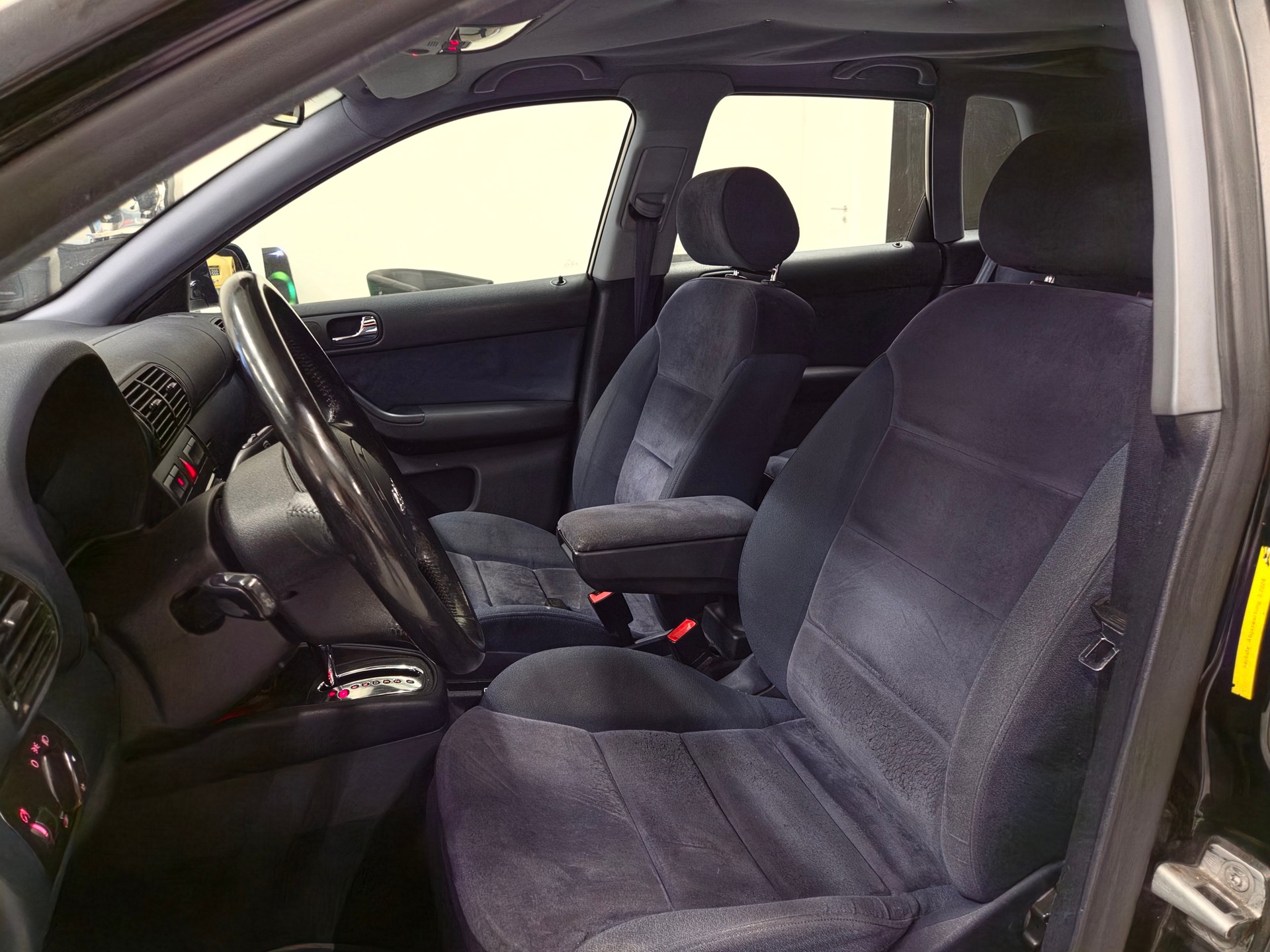 AUDI A3 1.8 T Automat-image-9