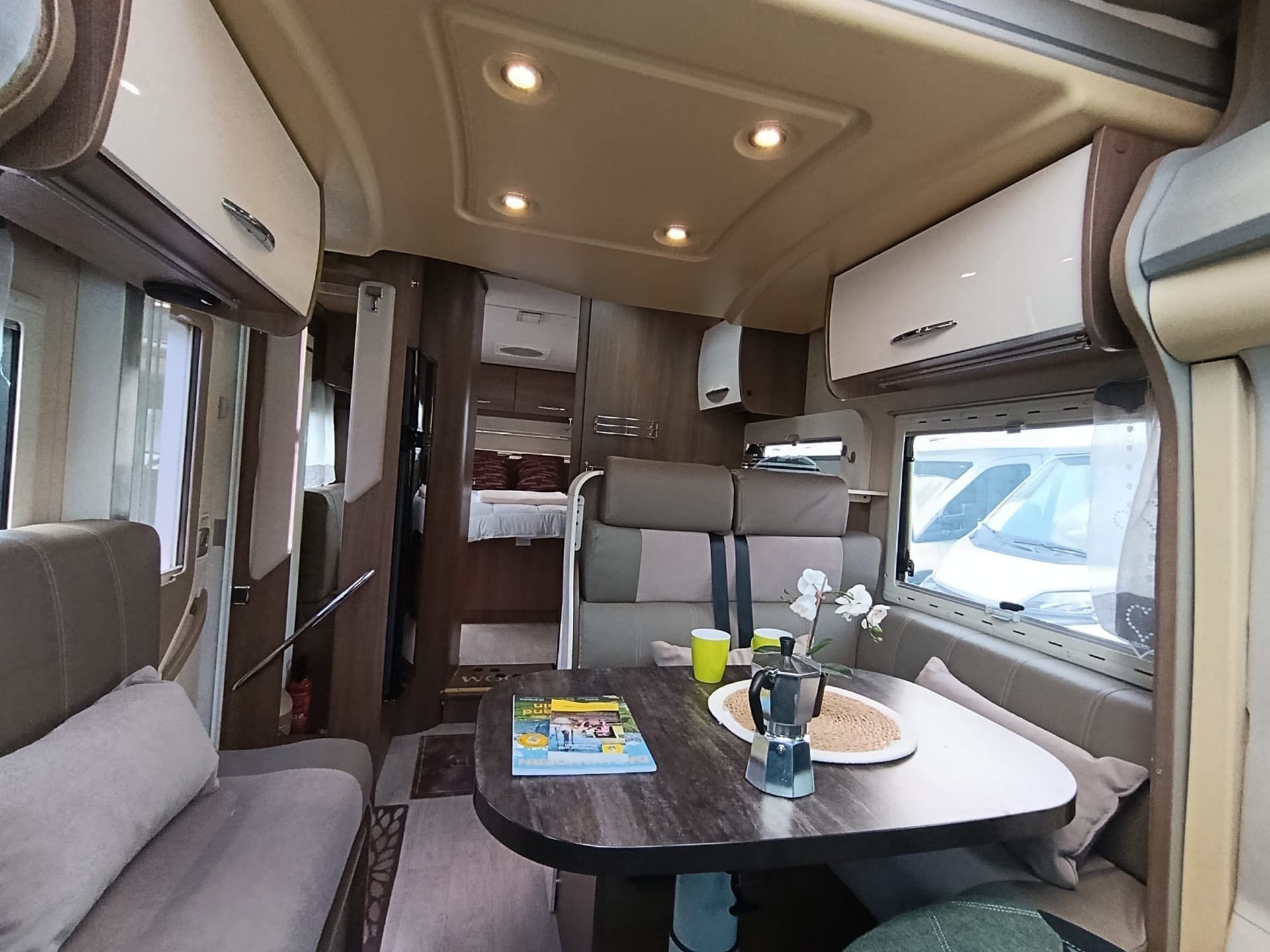 CHALLENGER Magaeo 398 ***Sie haben den Luxus einer echten Dreizimmerwohnung auf Rädern***Schaltgetriebe 150PS *Dieselheizung *-image-17