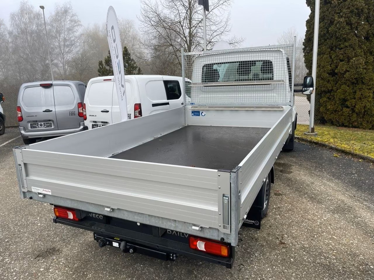 IVECO 35 S 16H3 Mittelhochpritsche-showroom-element-1
