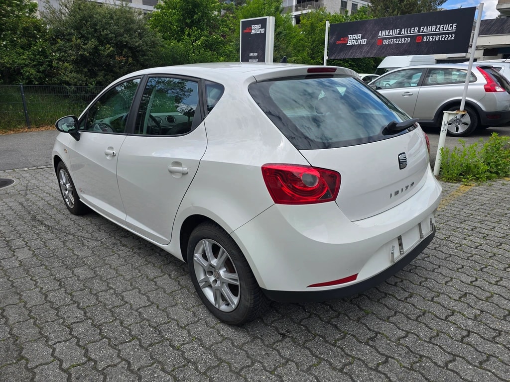 SEAT Ibiza 1.4 Style-image-2
