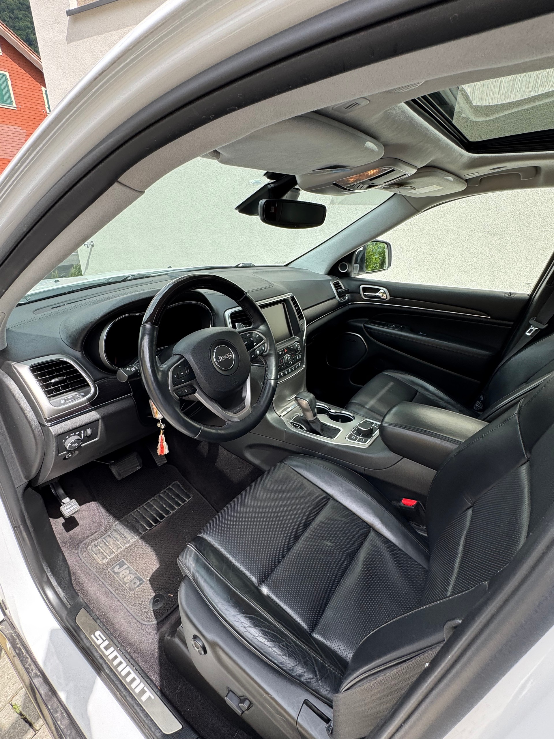 JEEP Summit CRD-image-0