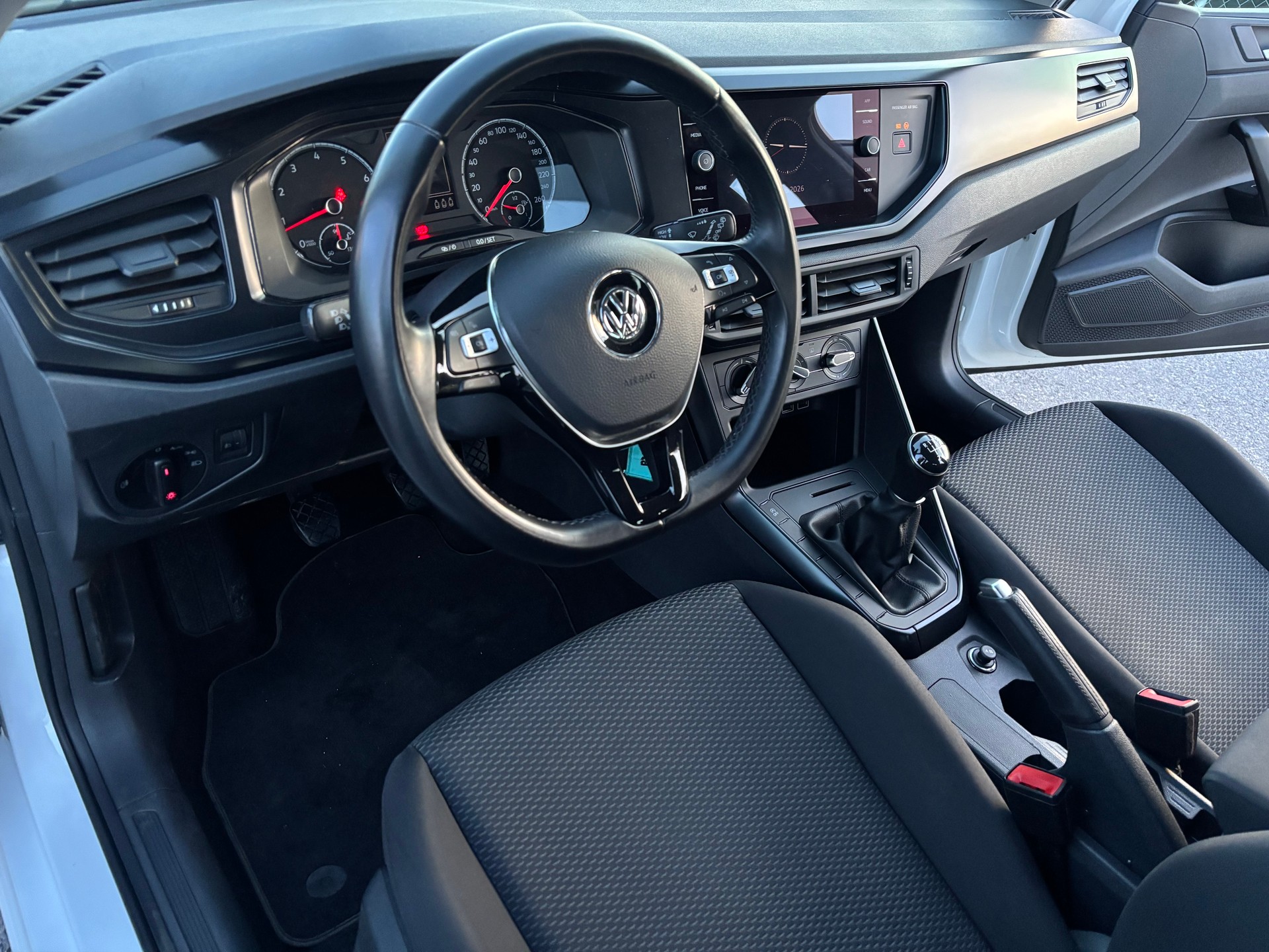 VW Polo 1.0 BMT Comfortline-image-9