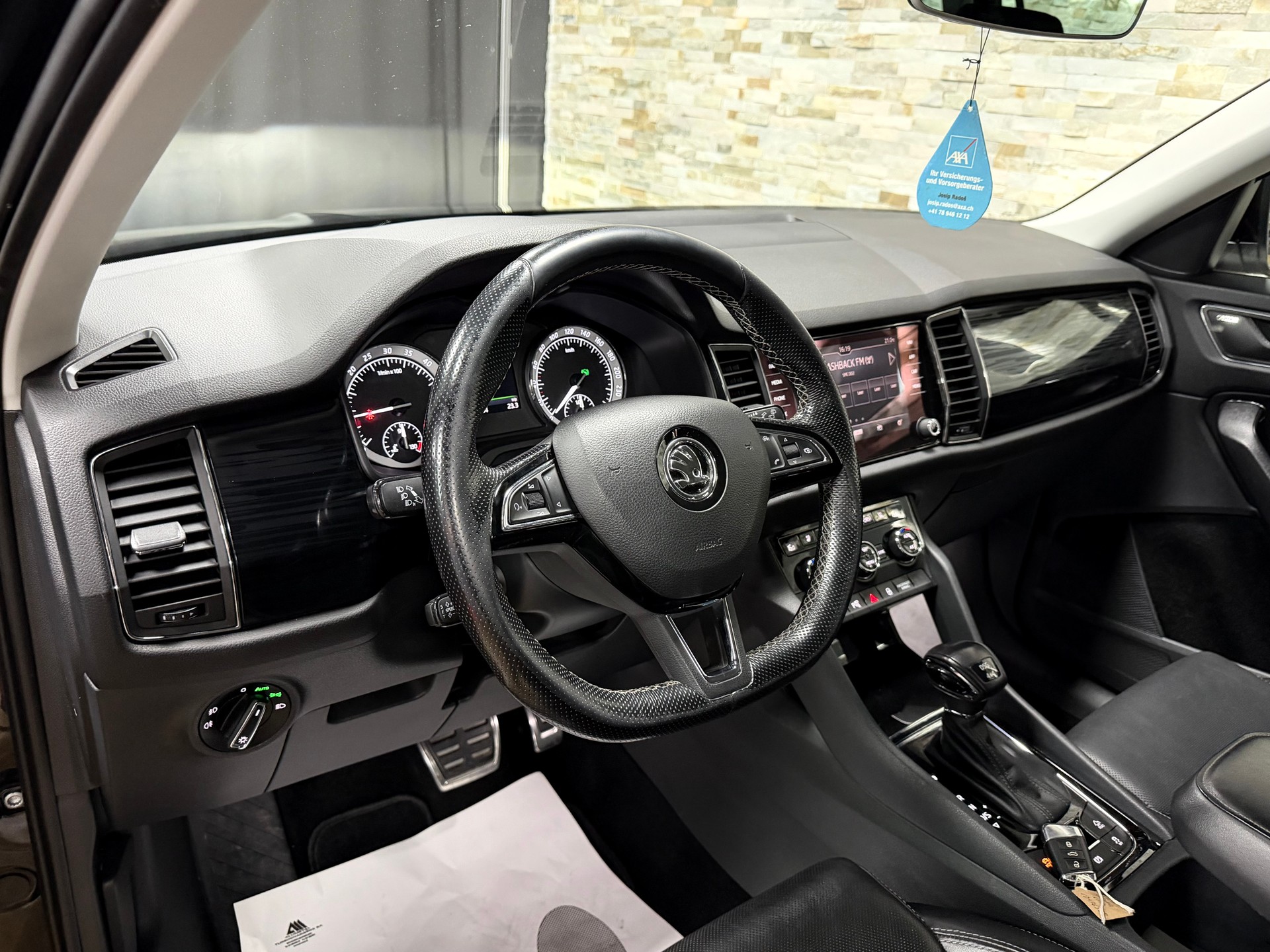 SKODA Kodiaq 2.0 TDI CR Ambition 4x4 DSG-image-11