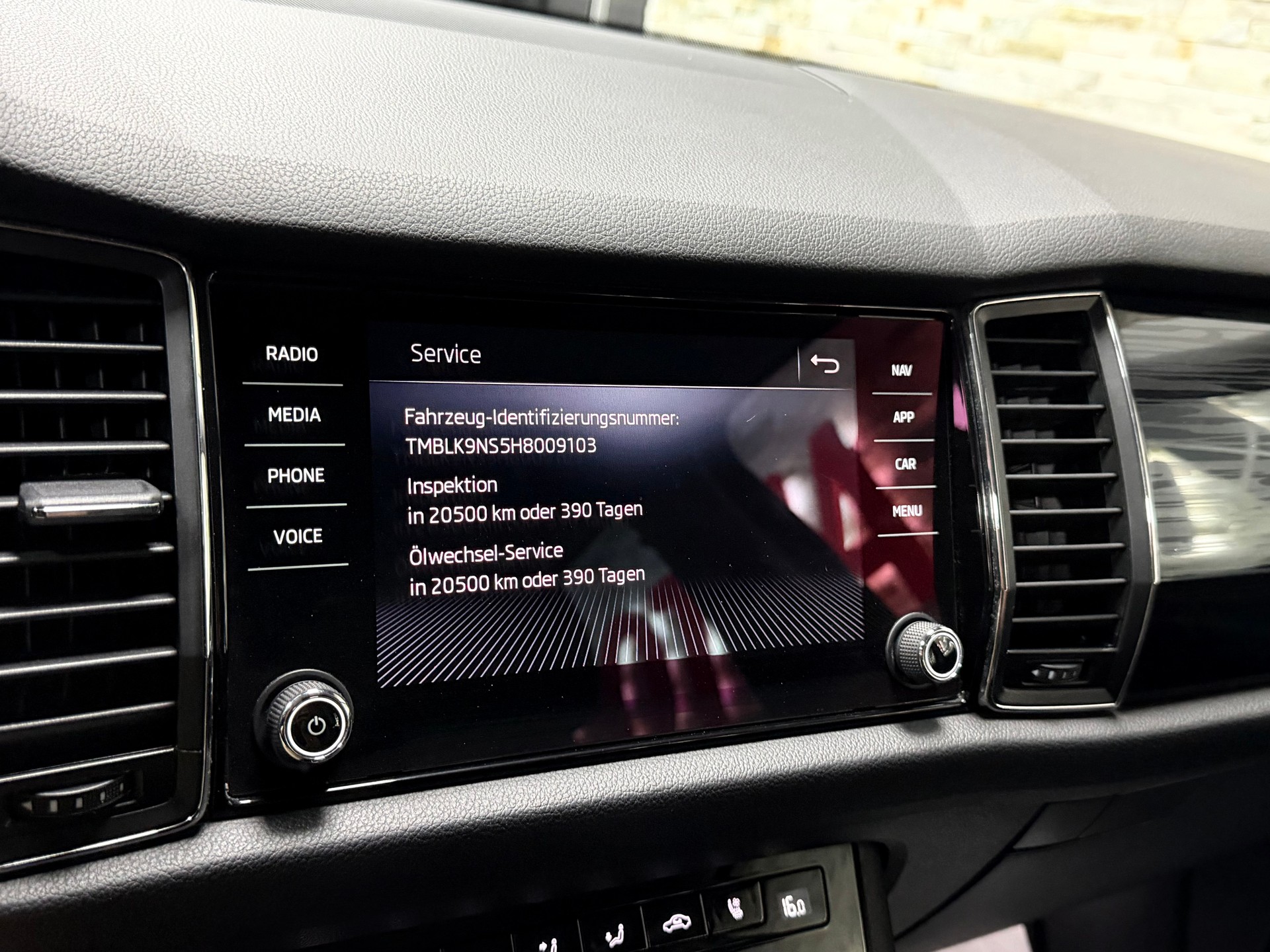 SKODA Kodiaq 2.0 TDI CR Ambition 4x4 DSG-image-20