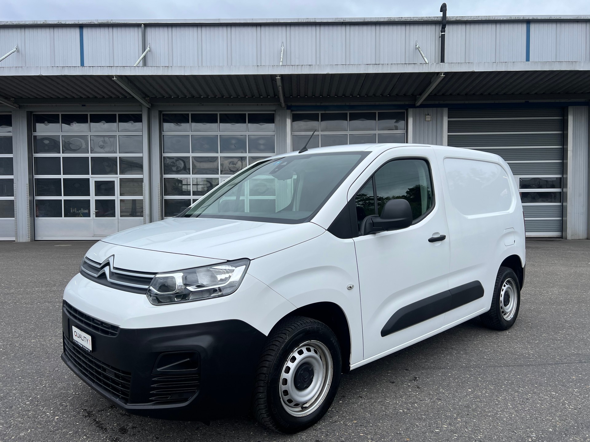 CITROEN Berlingo Van 1.5 Blue HDi 75 Swiss Edition 650kg-image-3