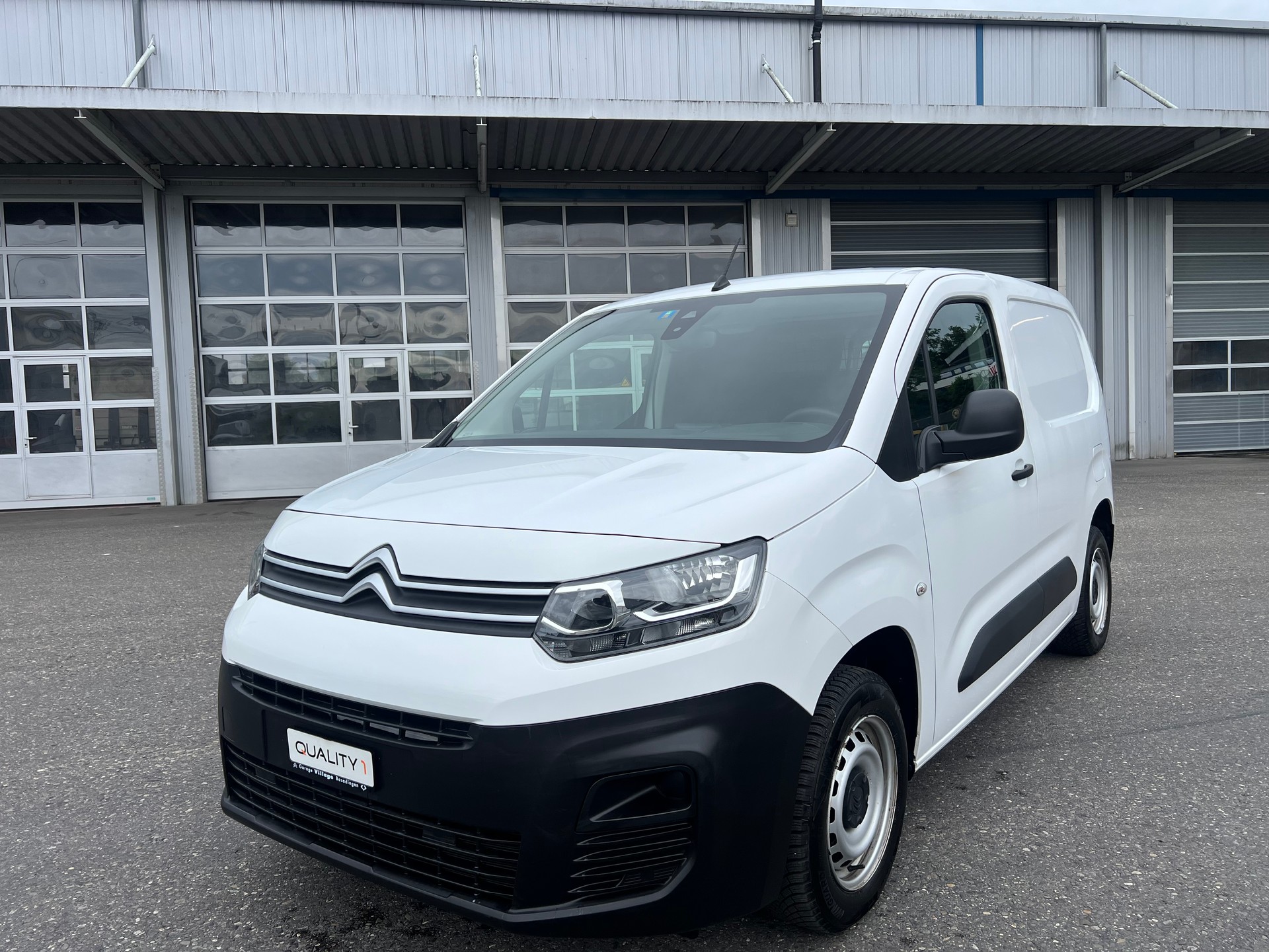 CITROEN Berlingo Van 1.5 Blue HDi 75 Swiss Edition 650kg-image-2