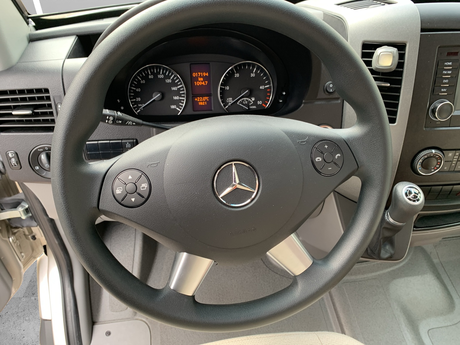 MERCEDES-BENZ HYMER ML-T580/ MERCEDES 316-image-14