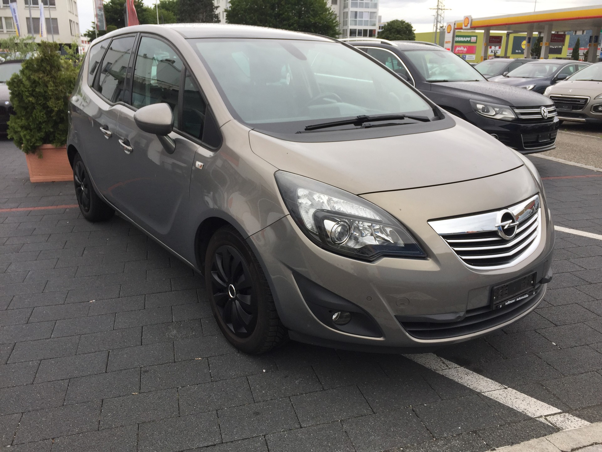 OPEL Meriva 1.4 Turbo Cosmo-image-2
