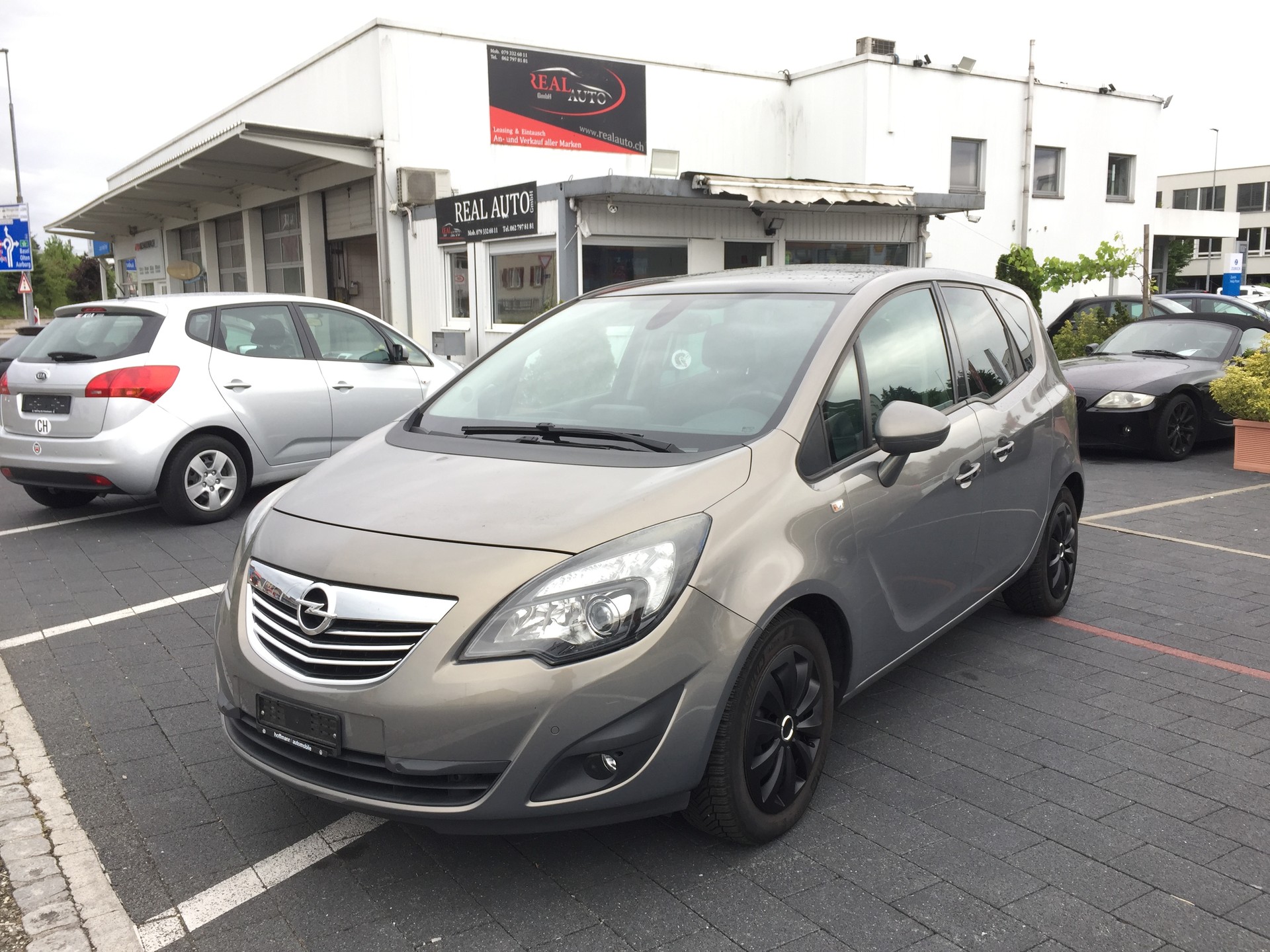 OPEL Meriva 1.4 Turbo Cosmo-image-1