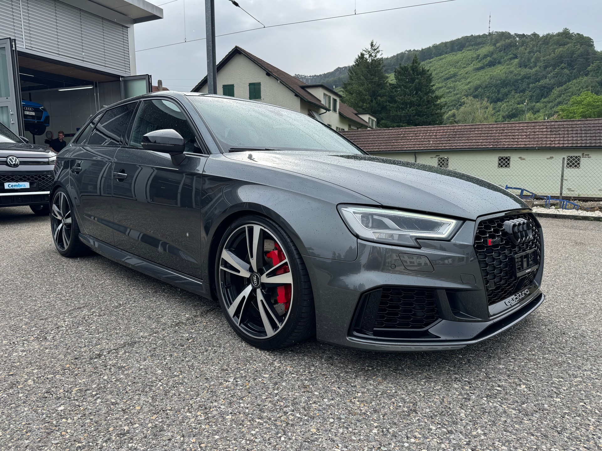 AUDI RS3 Sportback 2.5 TSI quattro S-tronic-image-3