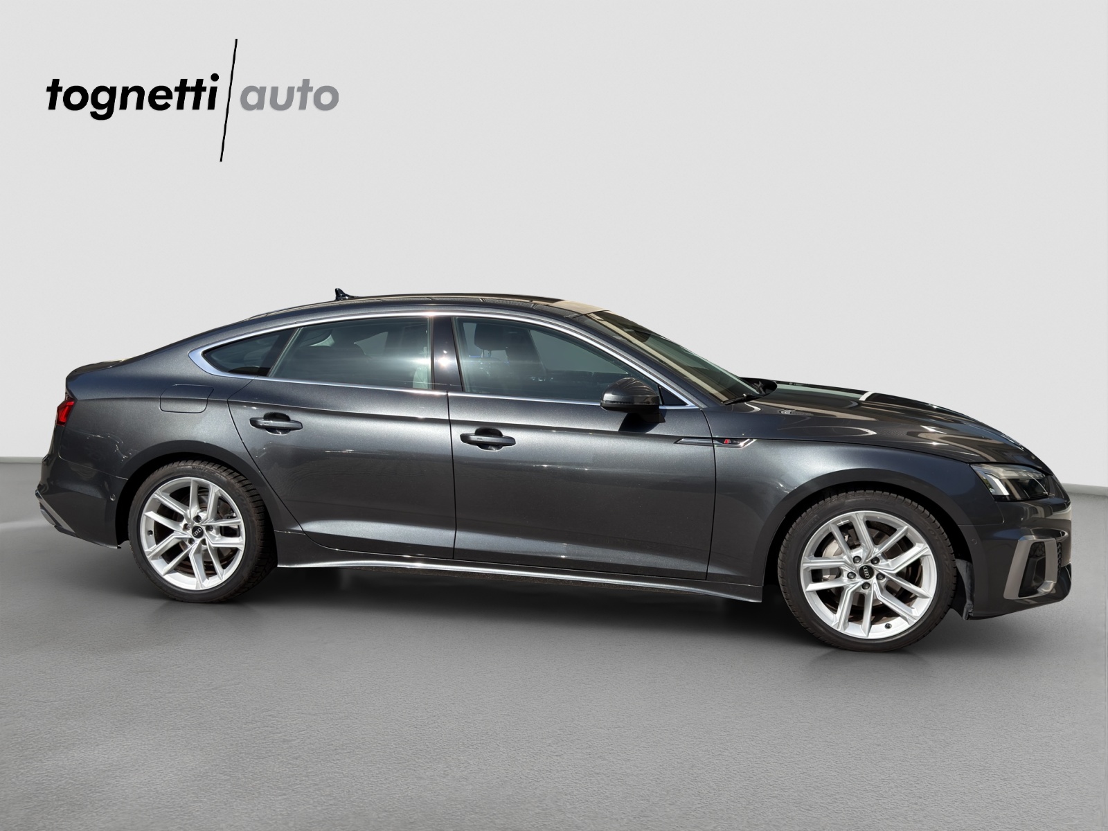 AUDI A5 Sportback 40 TFSI S-Line S-tronic quattro-showroom-element-2