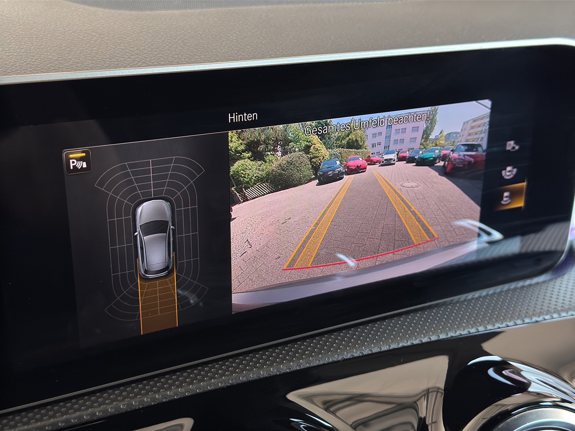 MERCEDES-BENZ A 200 AMG Line 7G-DCT Night "Head-Up-RF.-Kamera-19" Alu"-image-15