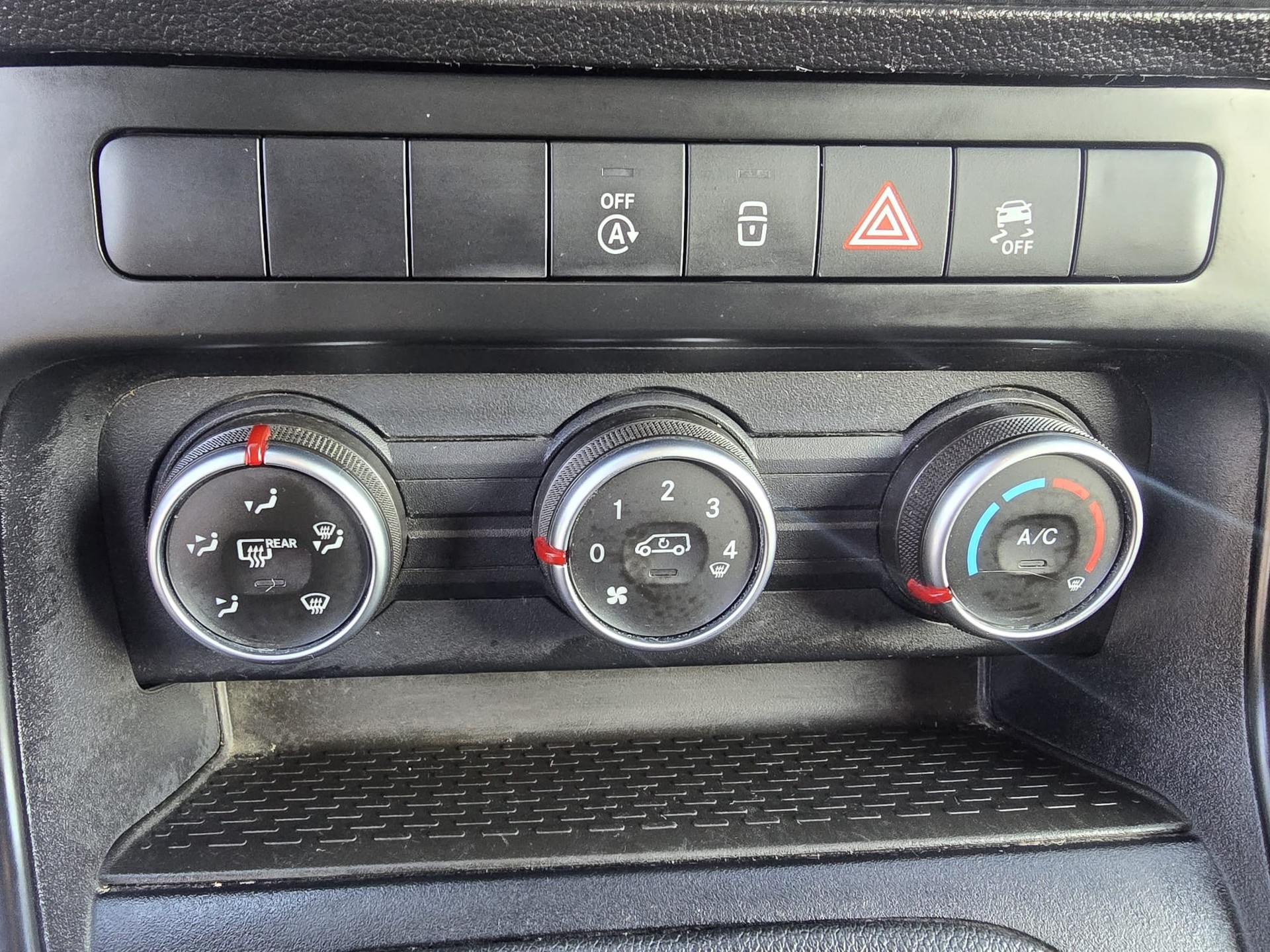 MERCEDES-BENZ Citan 112 CDI Base-image-18