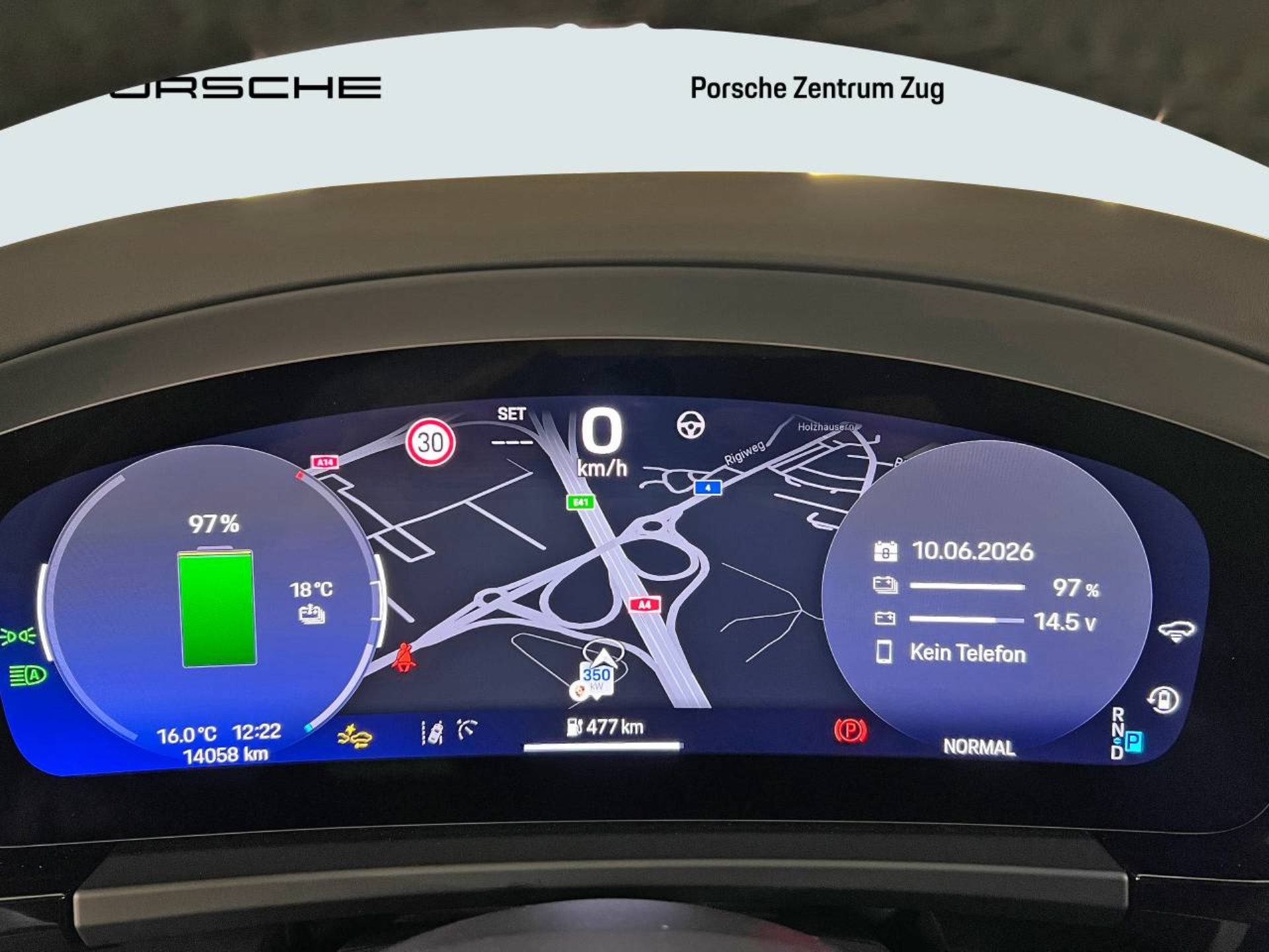 PORSCHE Macan 4-image-27