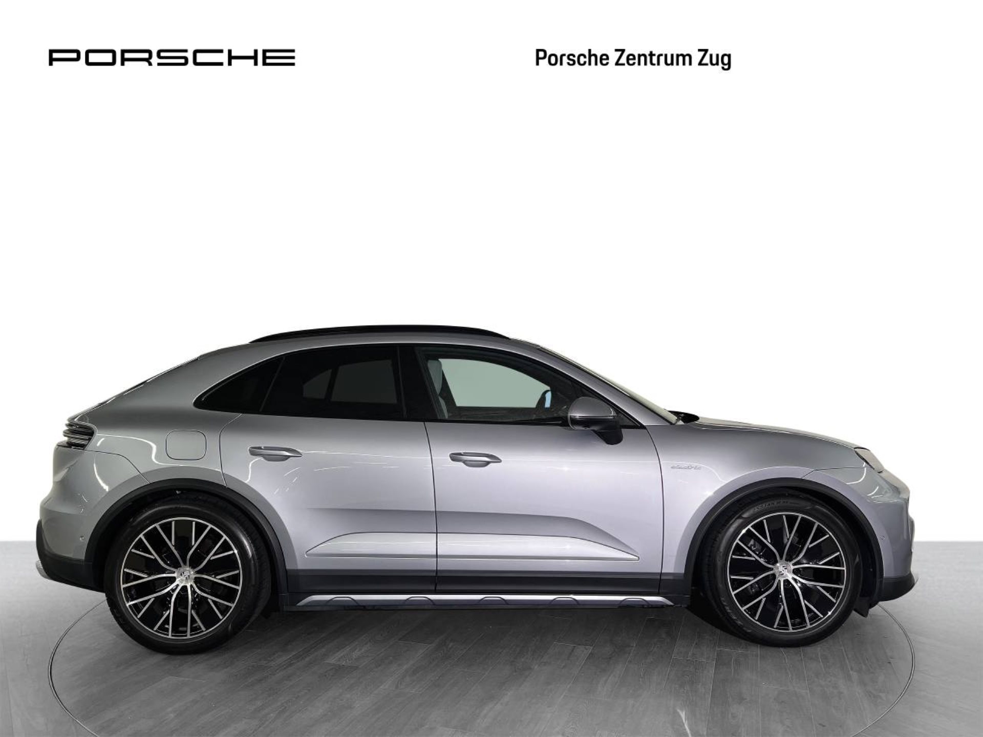 PORSCHE Macan 4-image-9