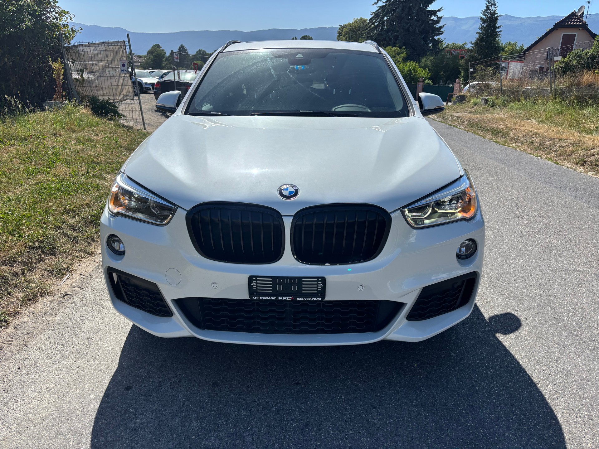 BMW X1 xDrive 20i Sport Line Steptronic-image-0
