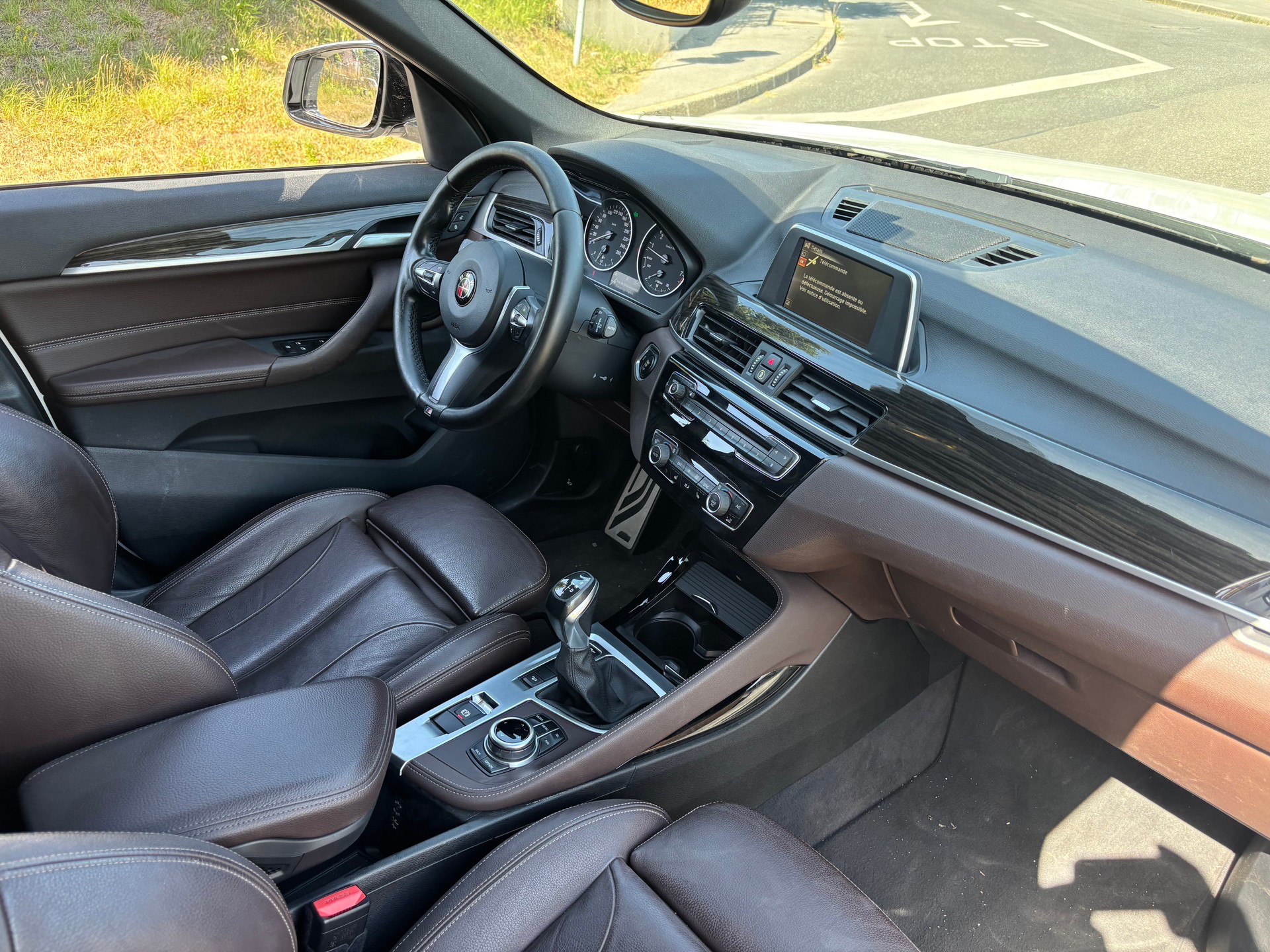 BMW X1 xDrive 20i Sport Line Steptronic-image-9