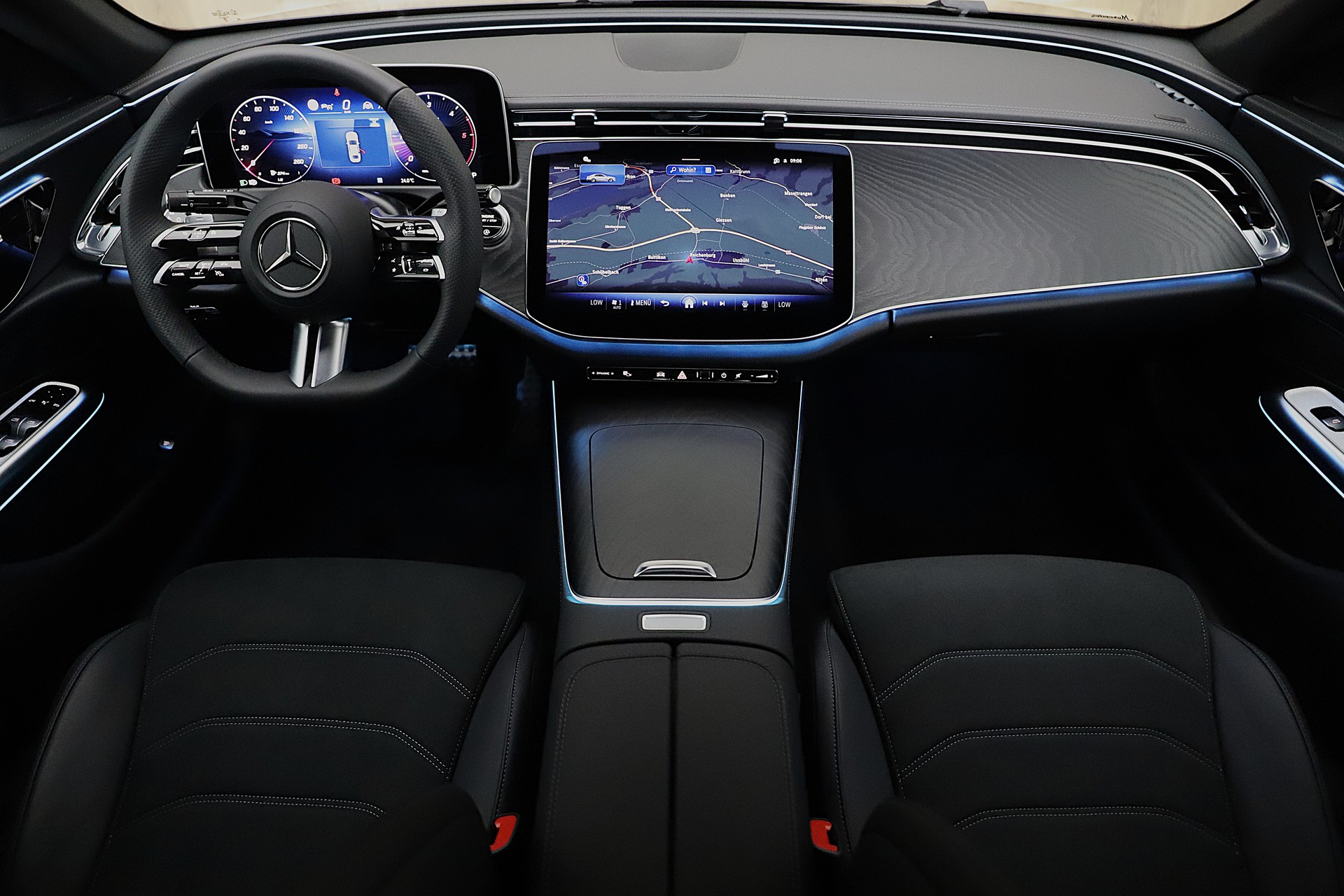 MERCEDES-BENZ E 220 d 9G-Tronic AMG Line Advance-image-5