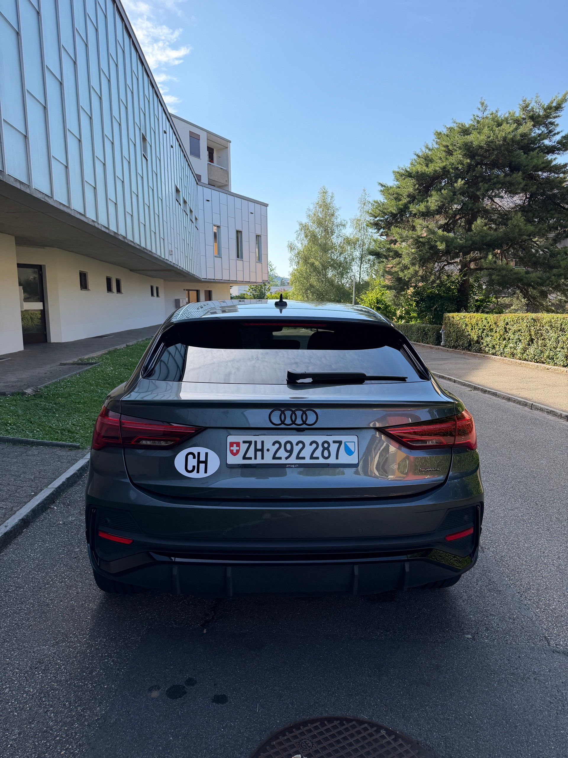 AUDI Sportback 2.0 40 TDI S line quattro S-Tronic-image-3