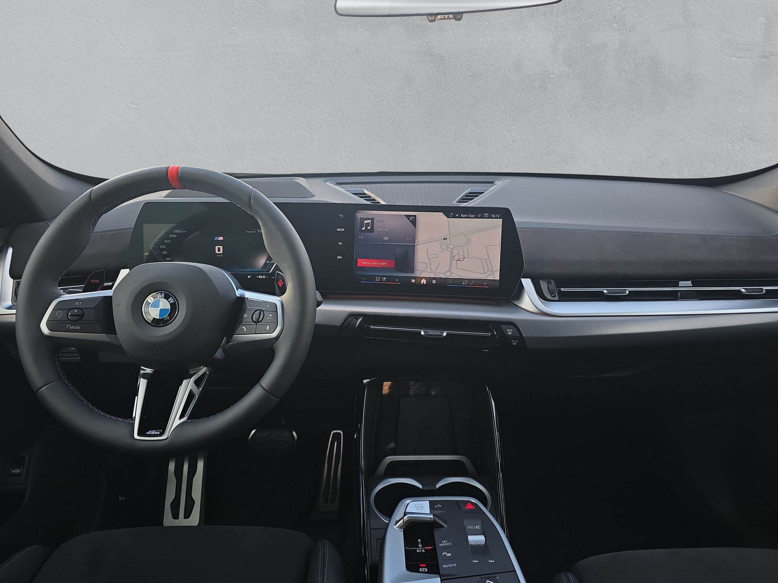 BMW X1 xDrive M35i-image-12