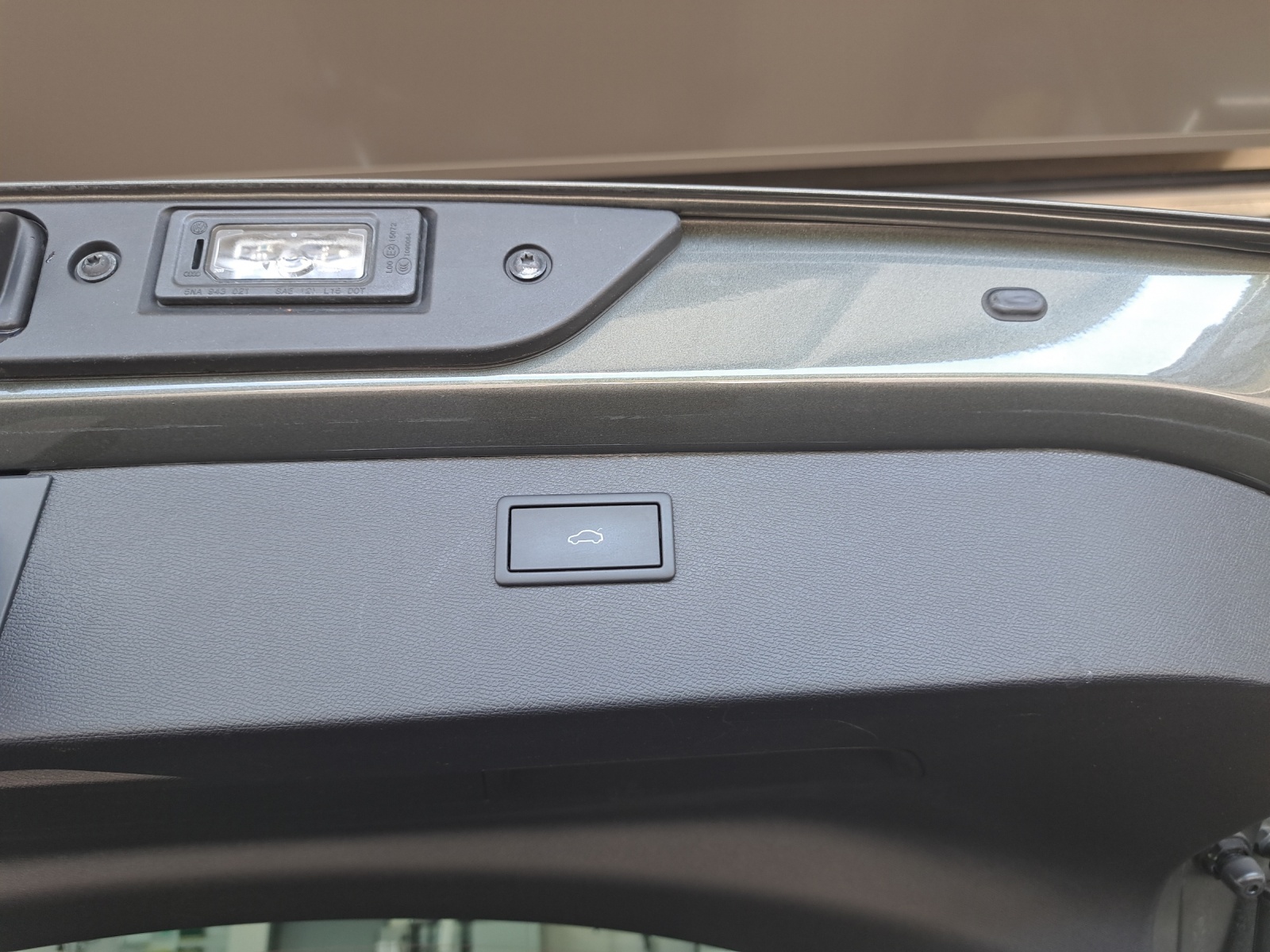CUPRA Formentor 1.4 e-HYBRID pHEV VZ DSG-image-18