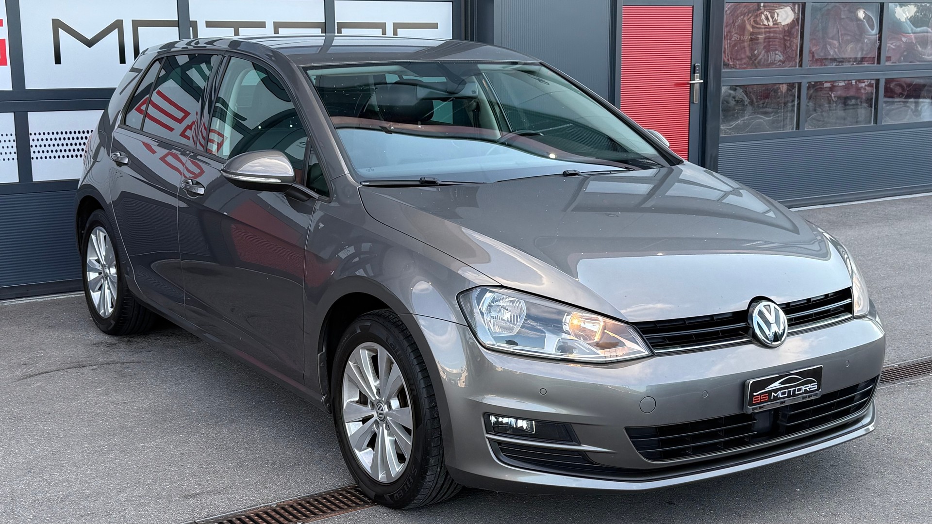 VW Golf 1.4 TSI Comfortline DSG-image-1