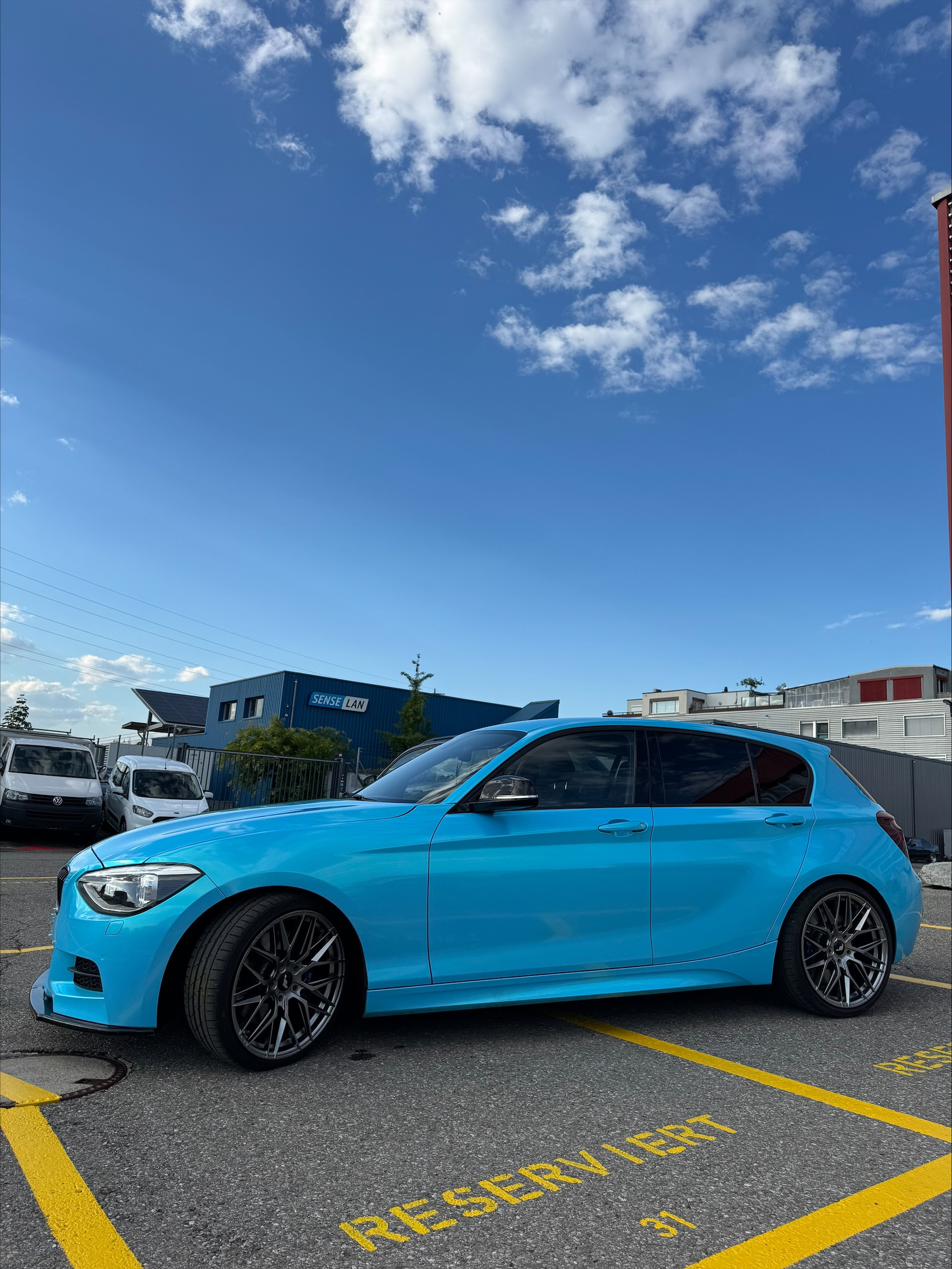 BMW M135i-image-11