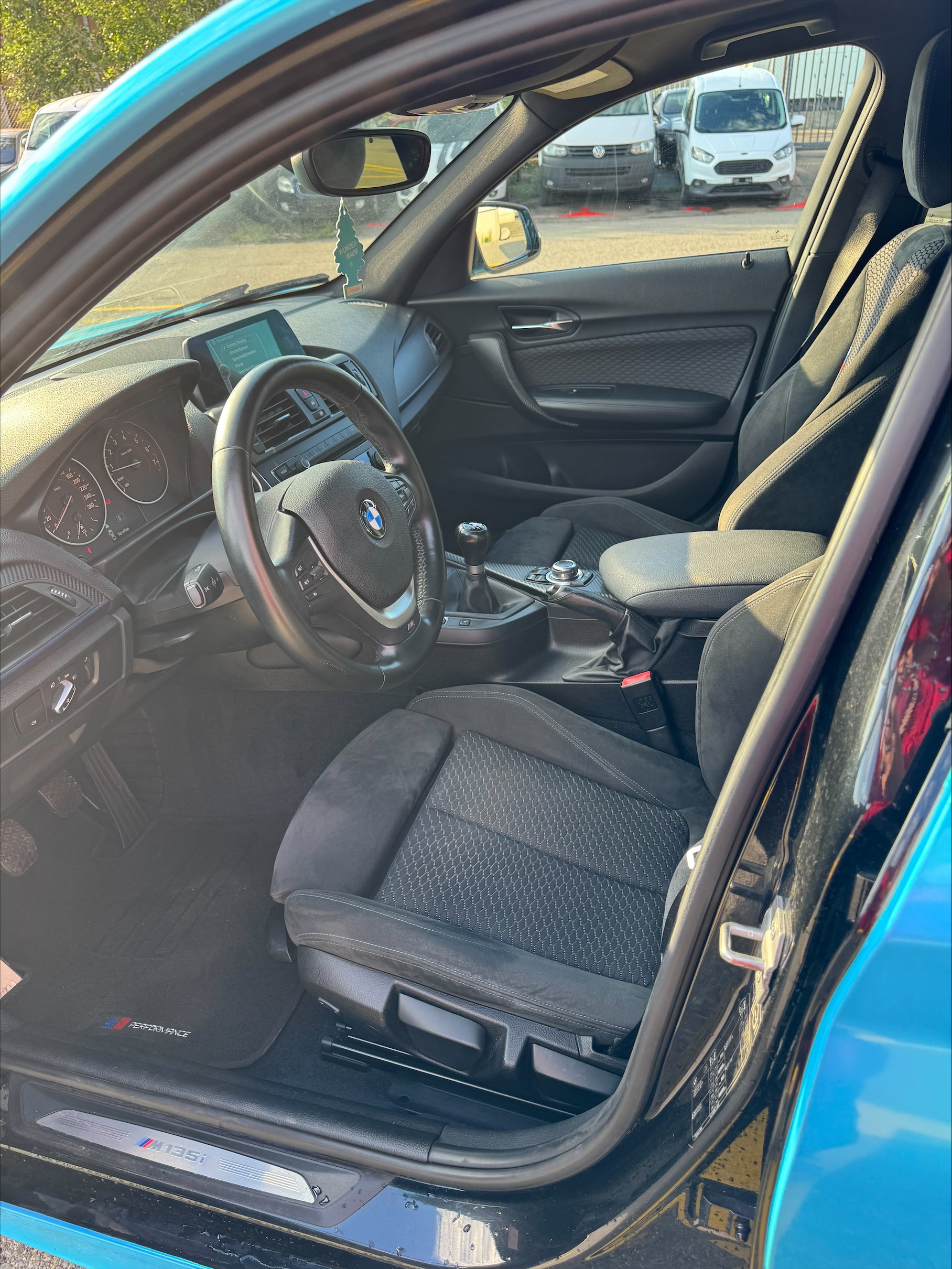 BMW M135i-image-5