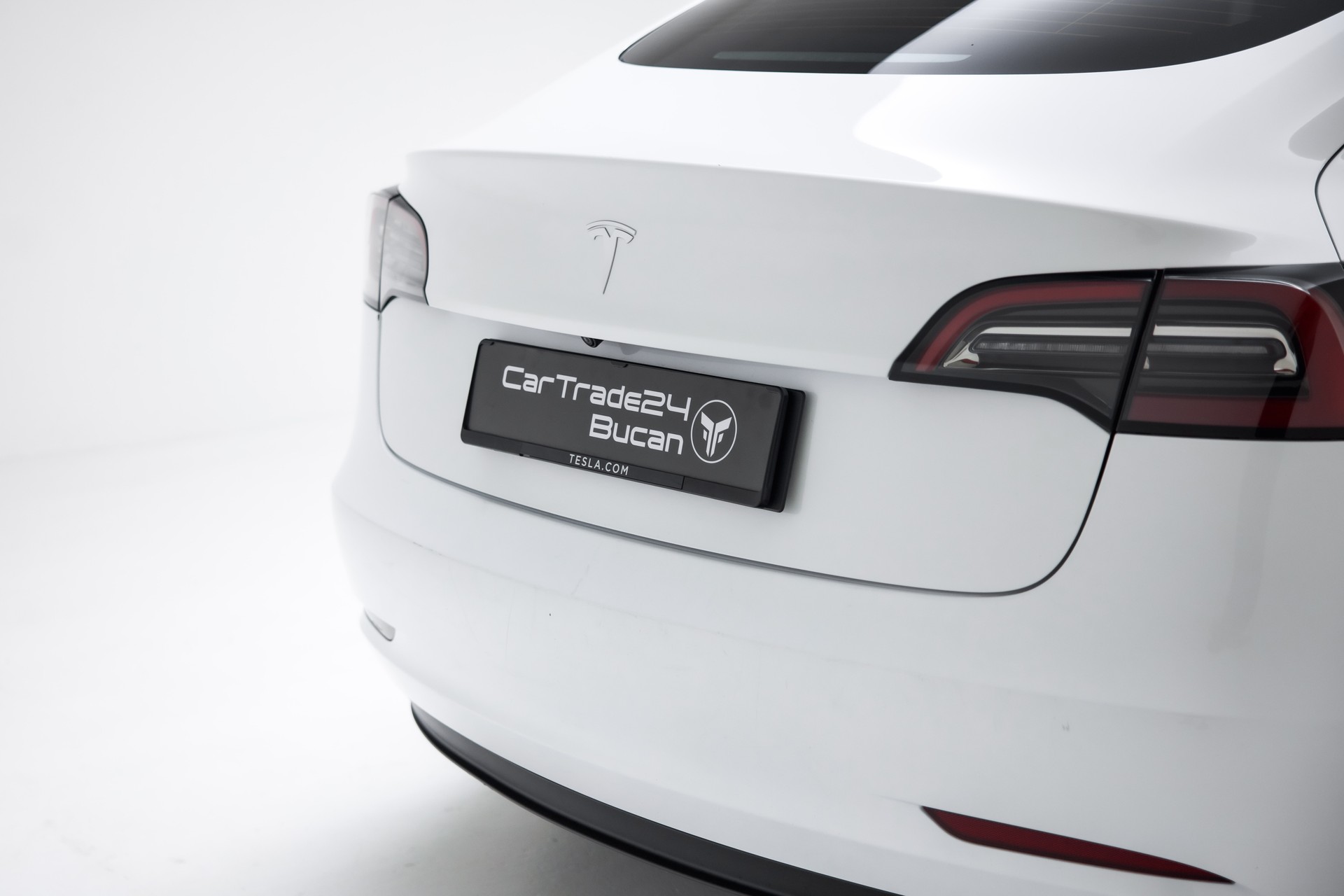 TESLA Model 3 Long Range Dual Motor AWD-image-15