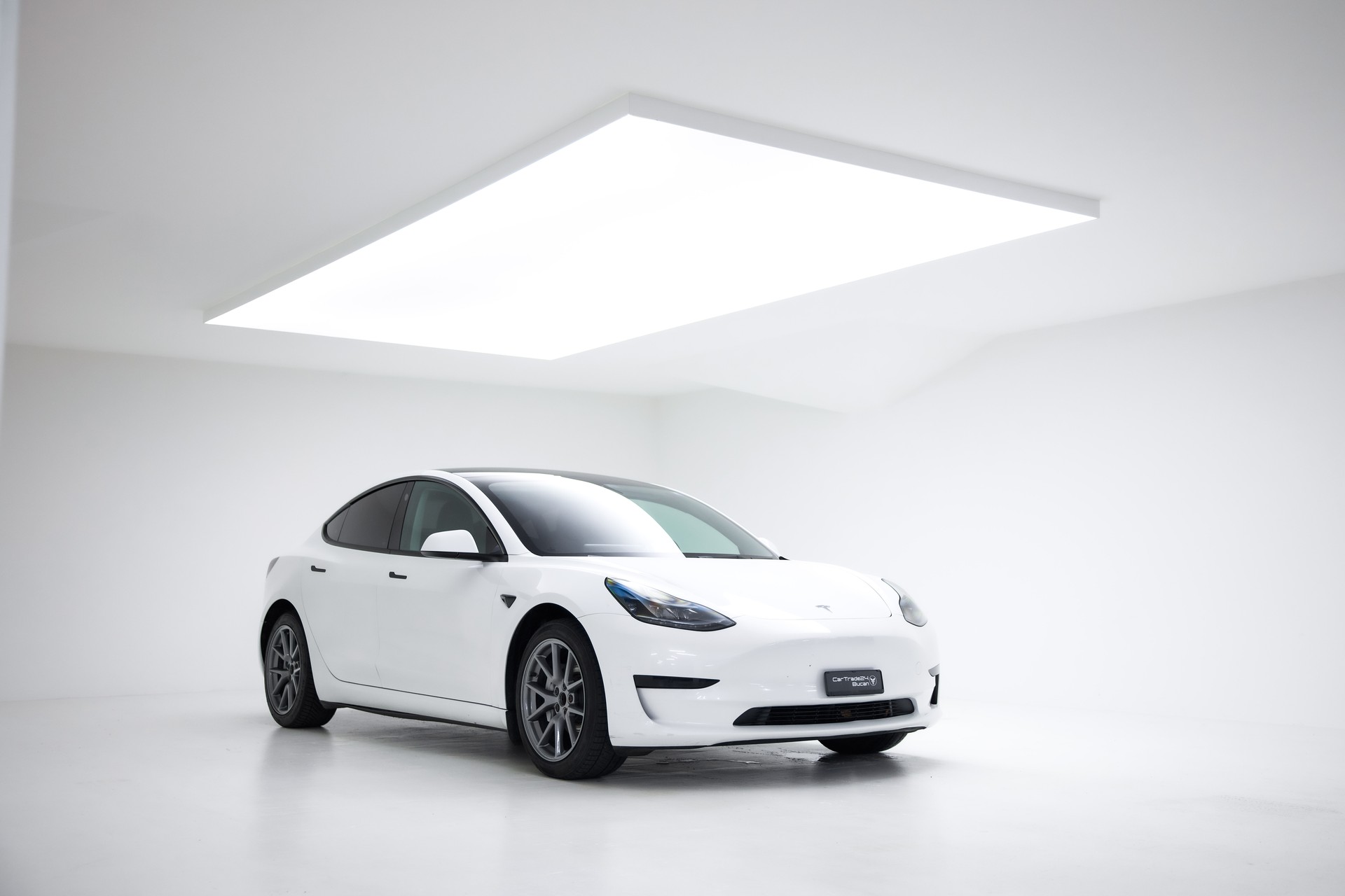 TESLA Model 3 Long Range Dual Motor AWD-image-6