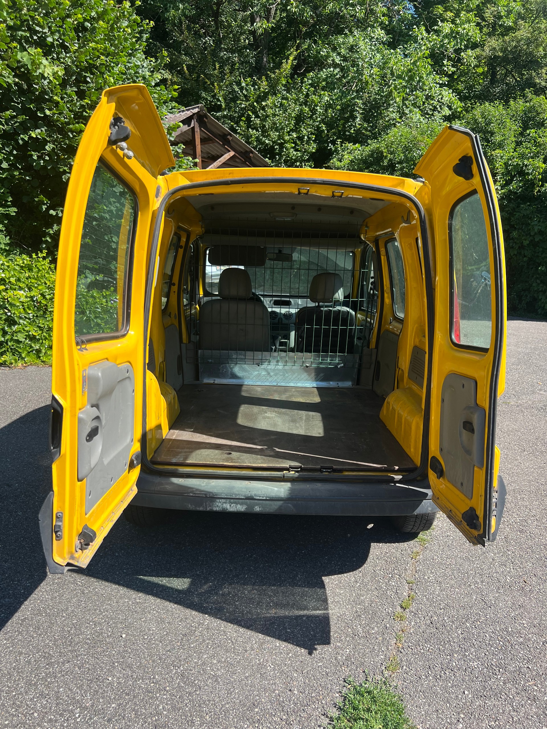 RENAULT Kangoo 1.6 16V A-image-15