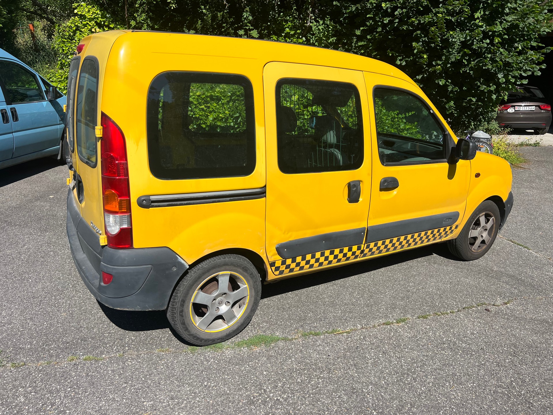 RENAULT Kangoo 1.6 16V A-image-5