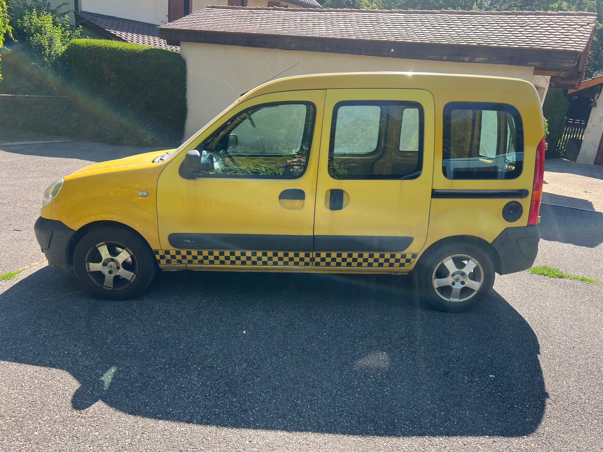 RENAULT Kangoo 1.6 16V A-image-2
