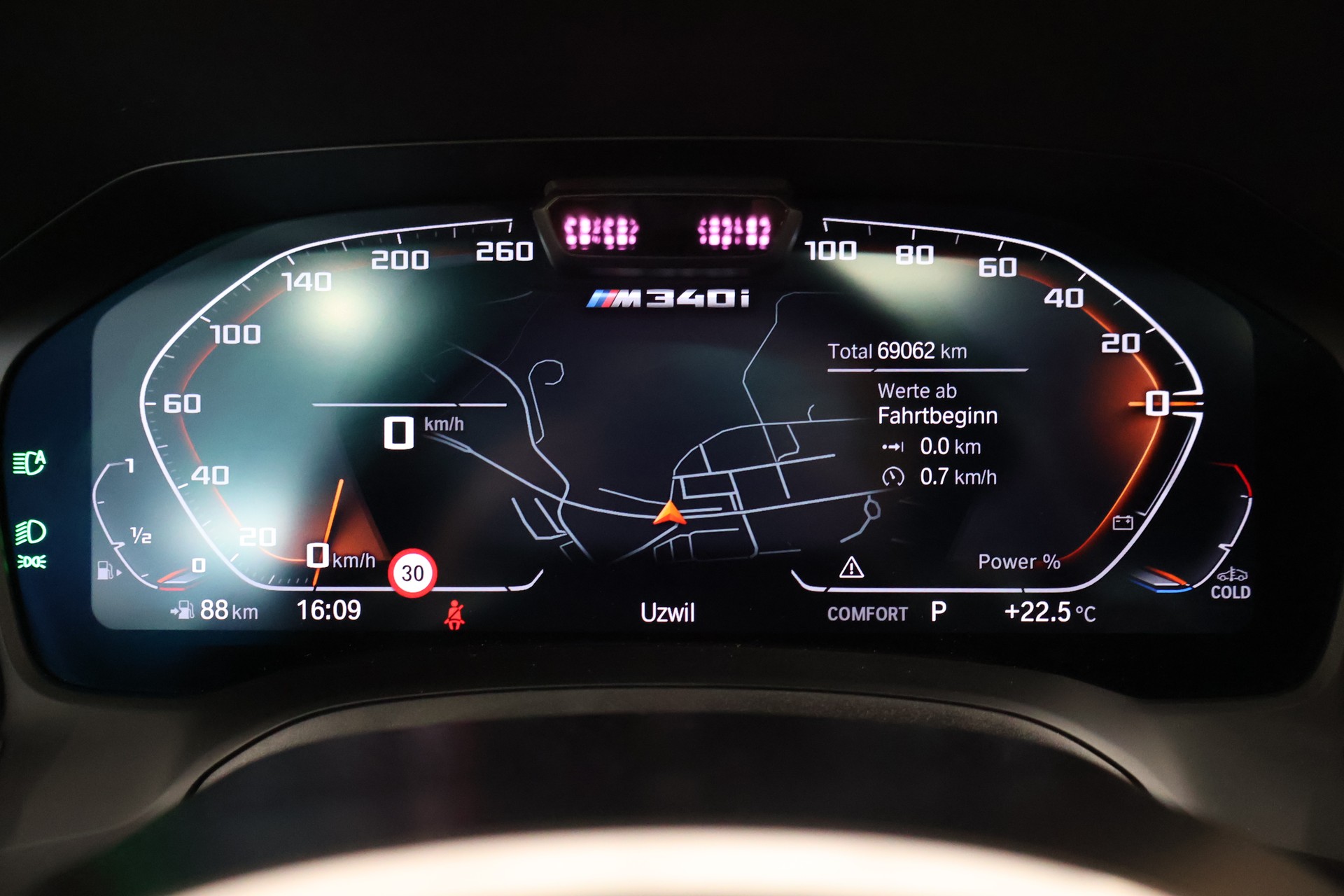 BMW M340i xDrive 48V Steptronic-image-23