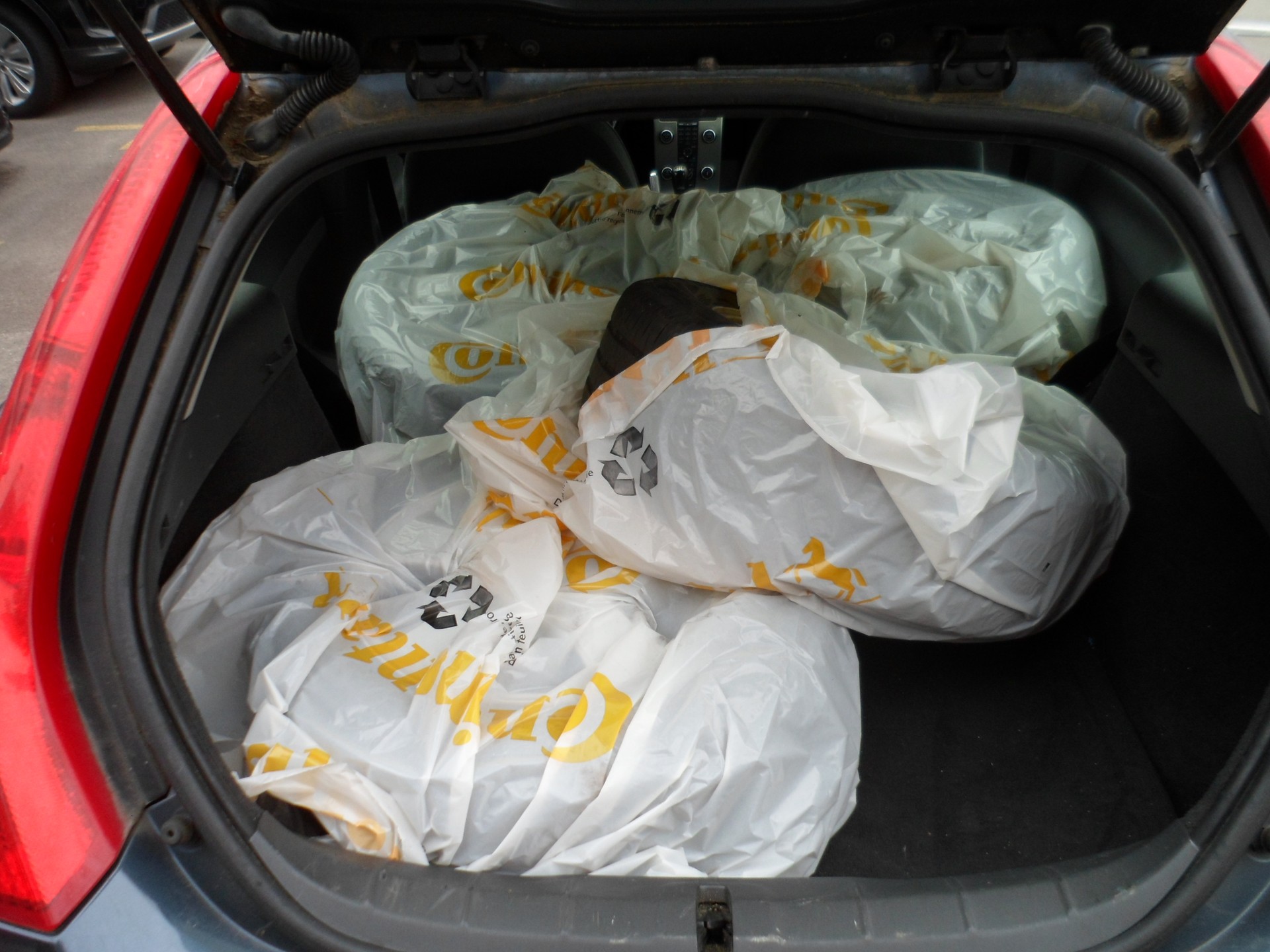 VOLVO C30 1.8 FlexiFuel Momentum-image-7