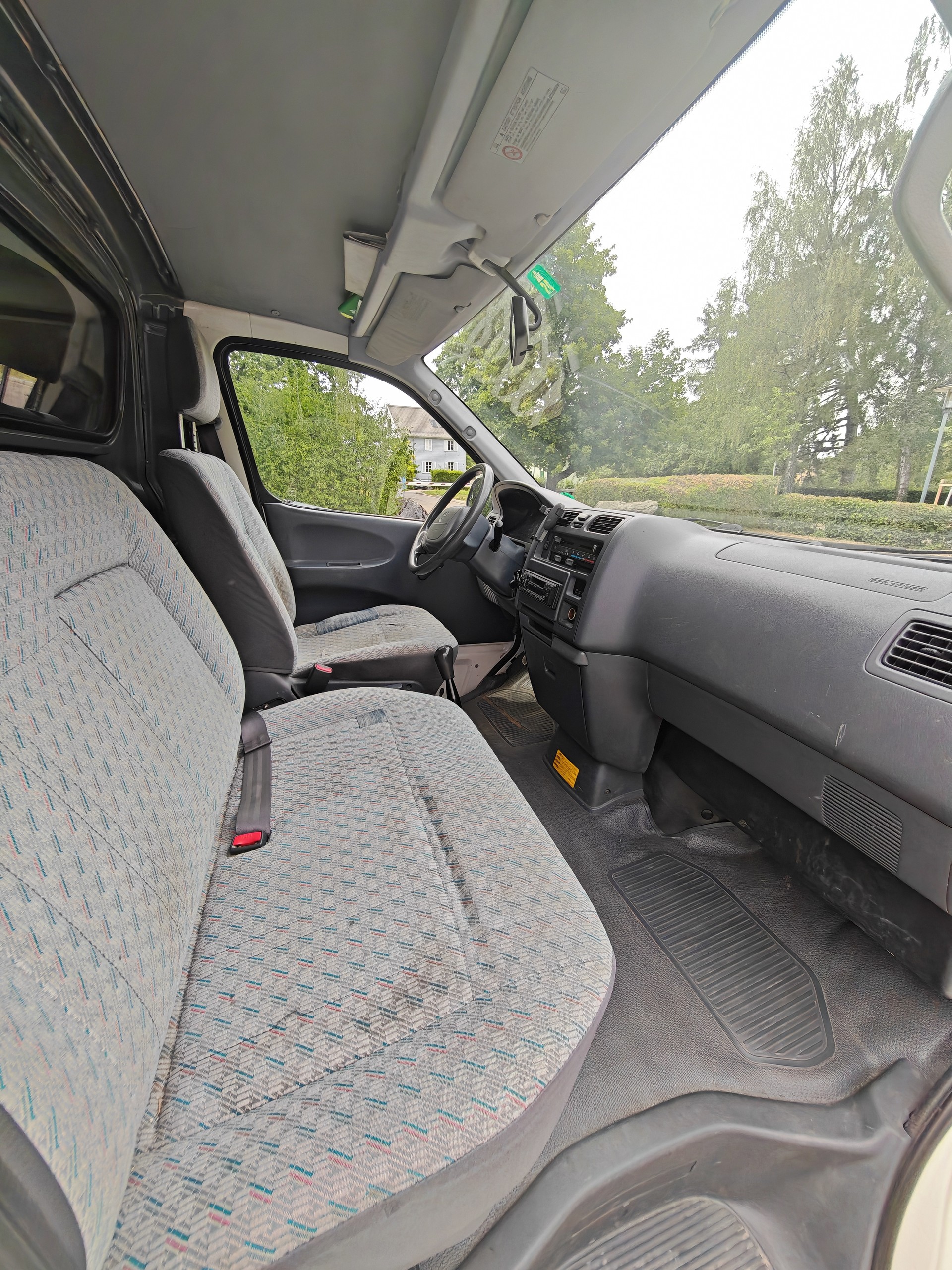 TOYOTA 2.5 D-4D 4x4 LWB-image-12