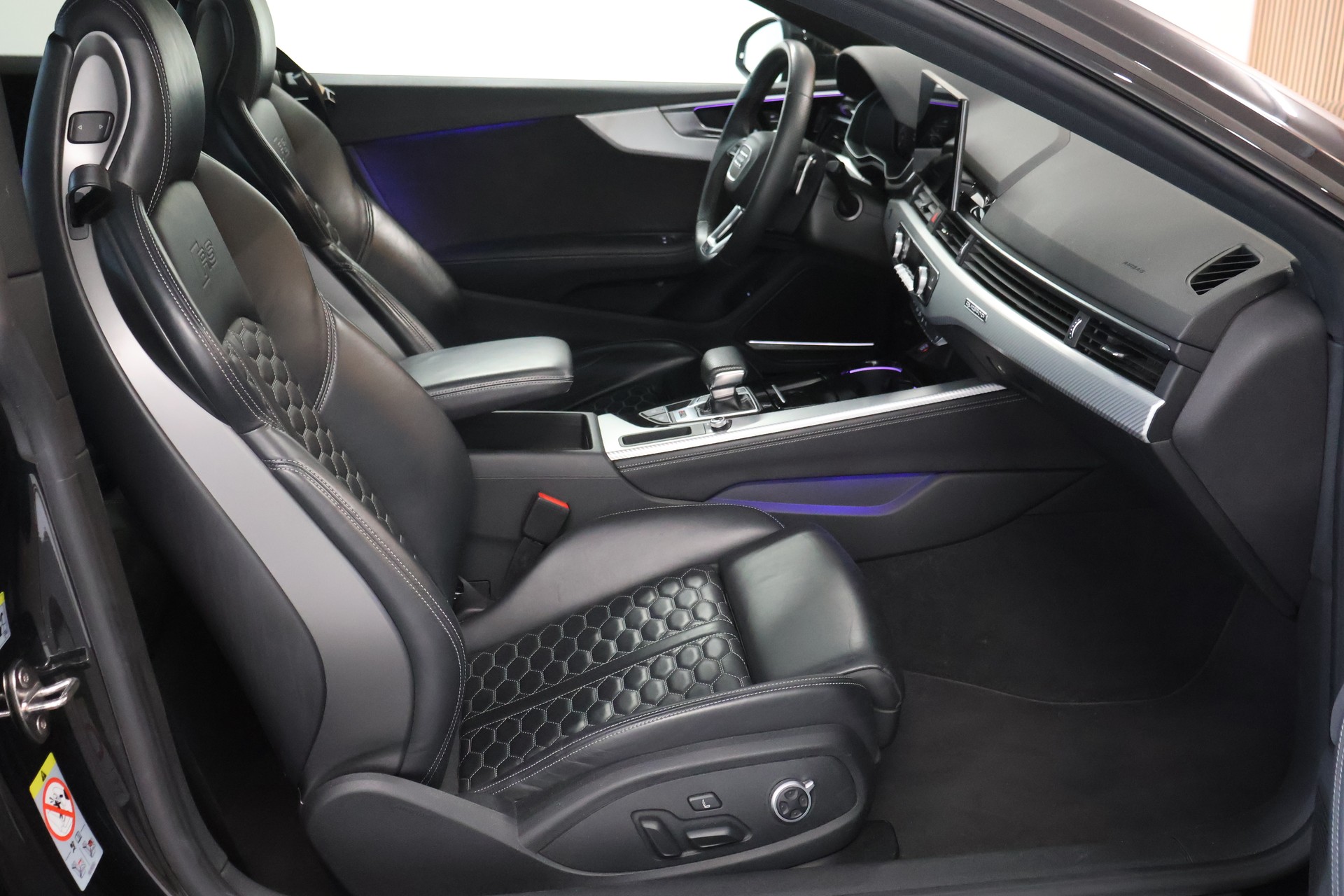 AUDI RS5 Coupé 2.9 TFSI quattro tiptronic-image-11